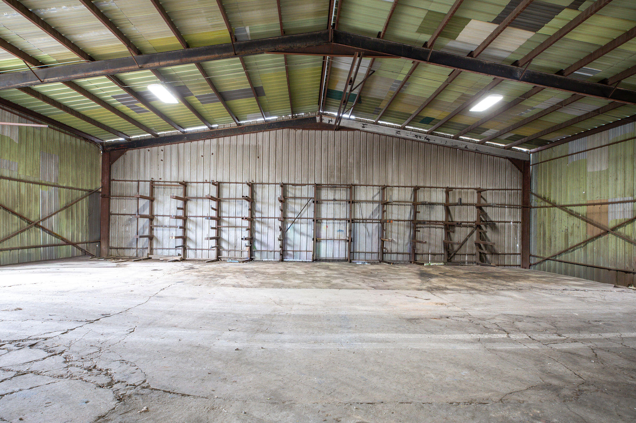 5329 East State Highway 76 Property Photo 5