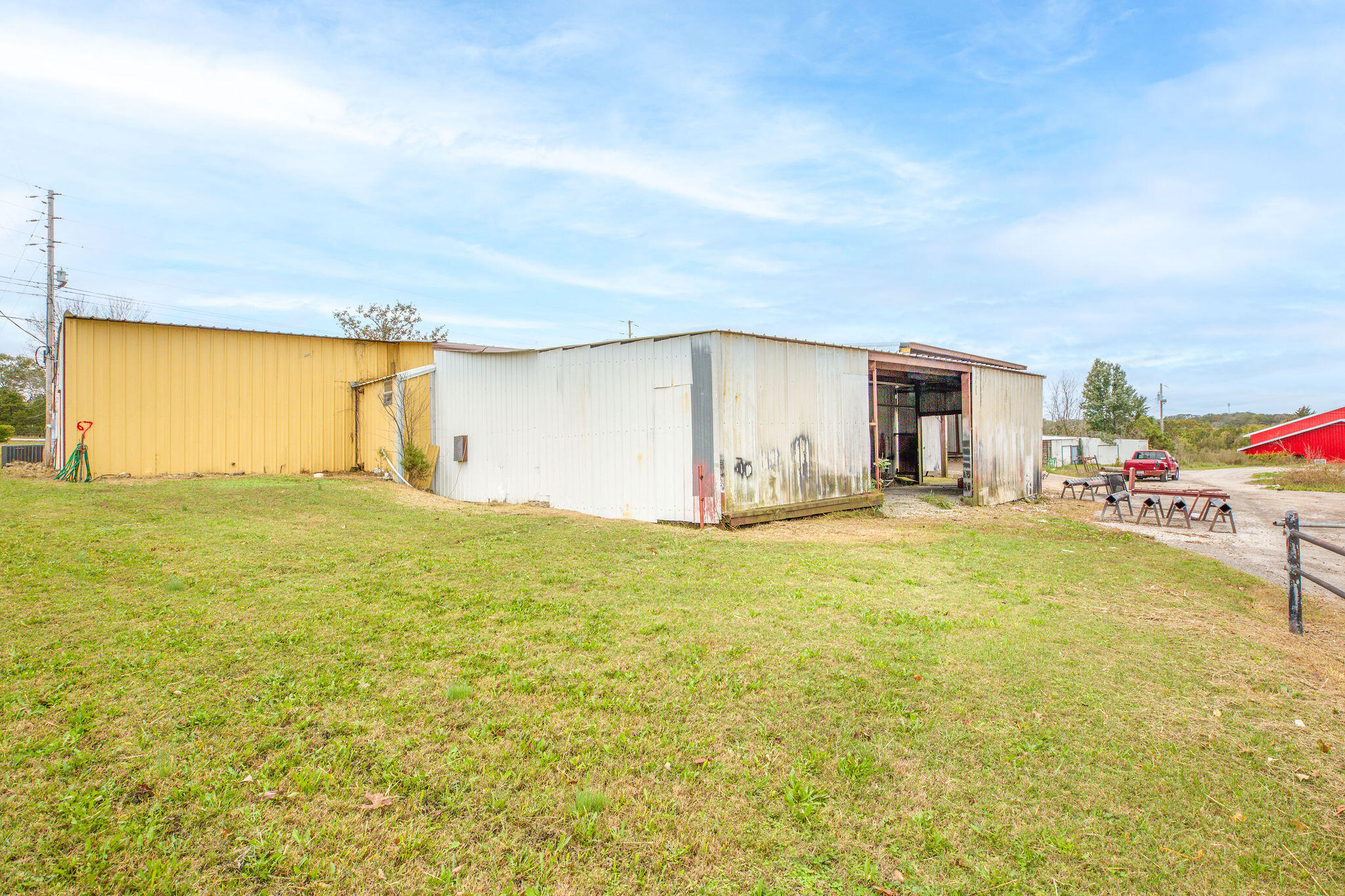 5329 East State Highway 76 Property Photo 21