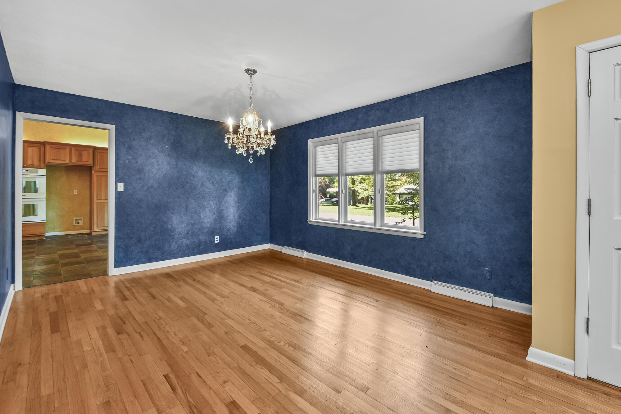 2446 South Sheridan Property Photo 25