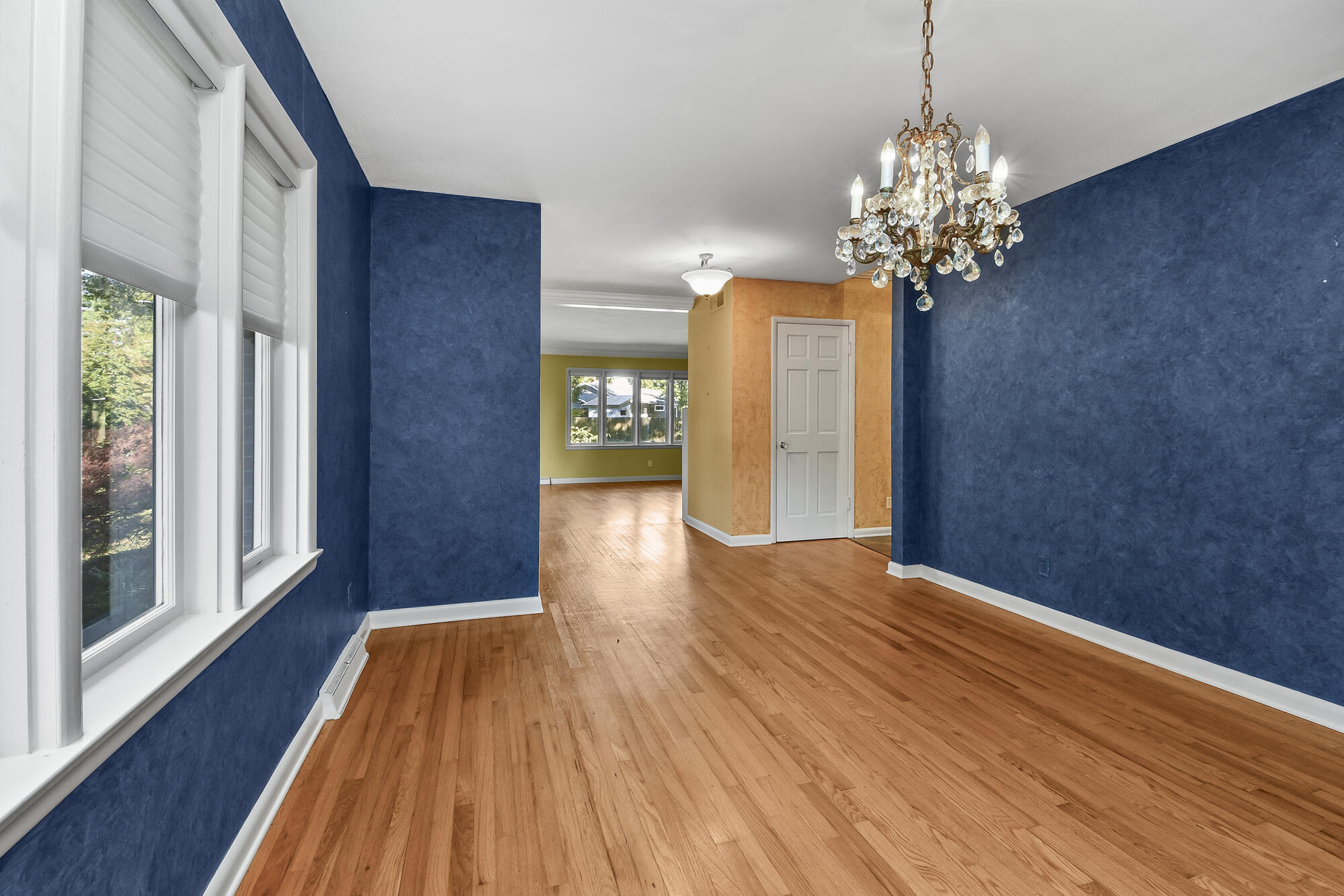 2446 South Sheridan Property Photo 26