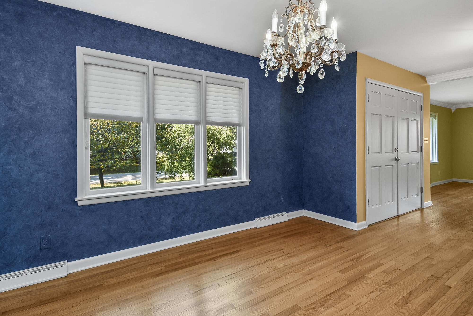 2446 South Sheridan Property Photo 27