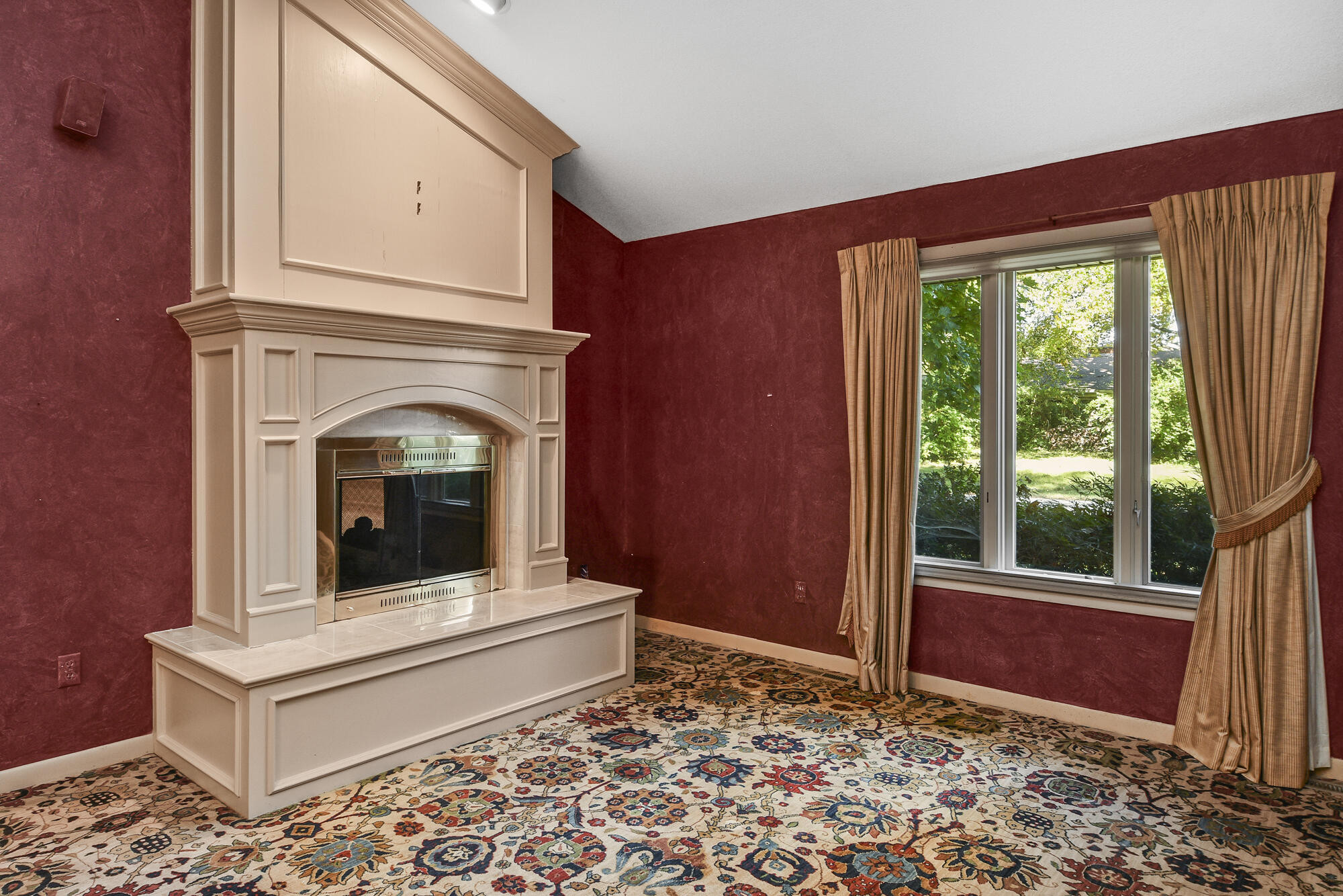 2446 South Sheridan Property Photo 37