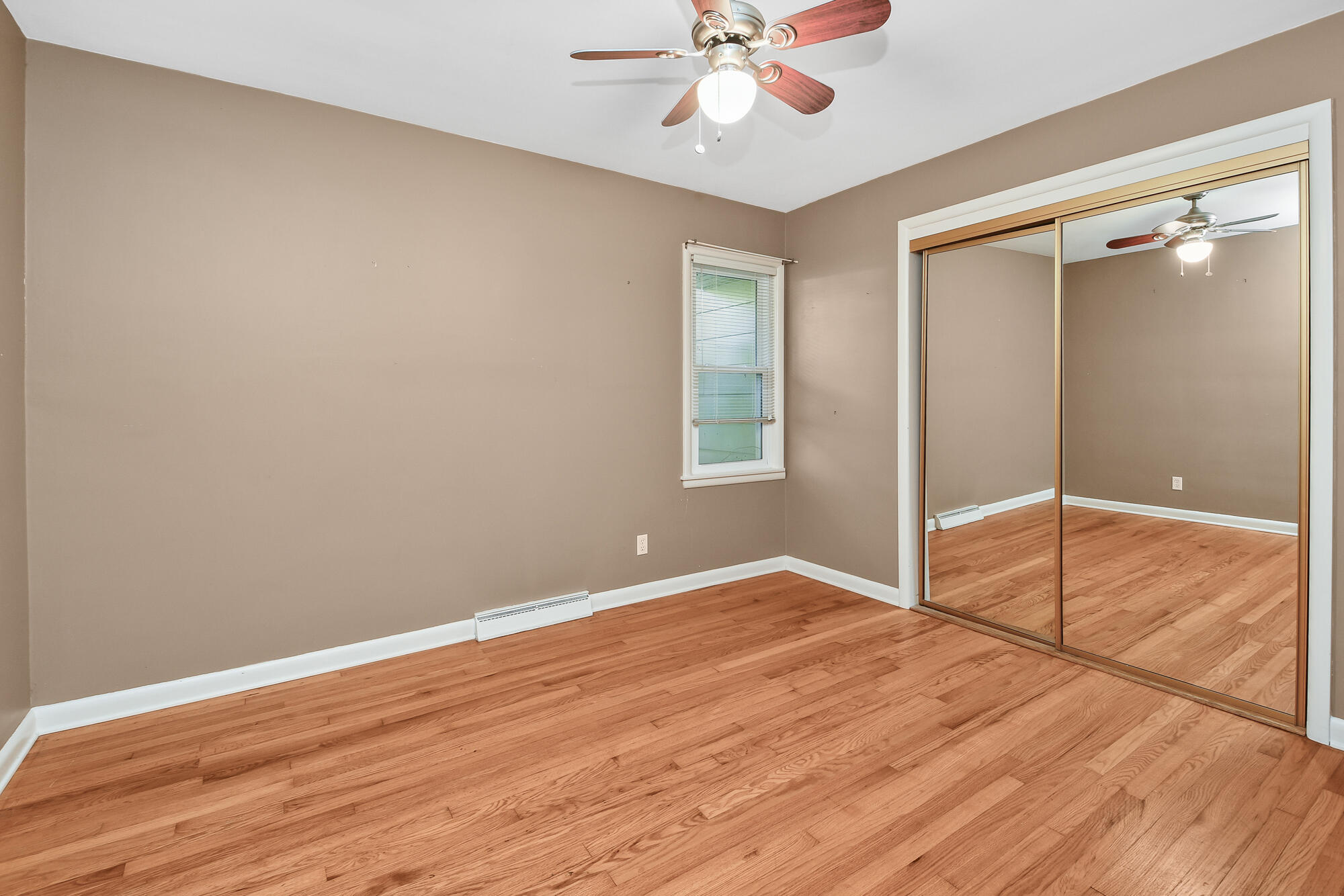 2446 South Sheridan Property Photo 50