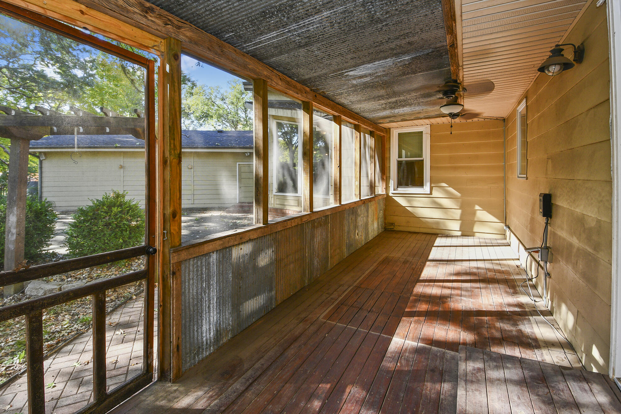 2446 South Sheridan Property Photo 58