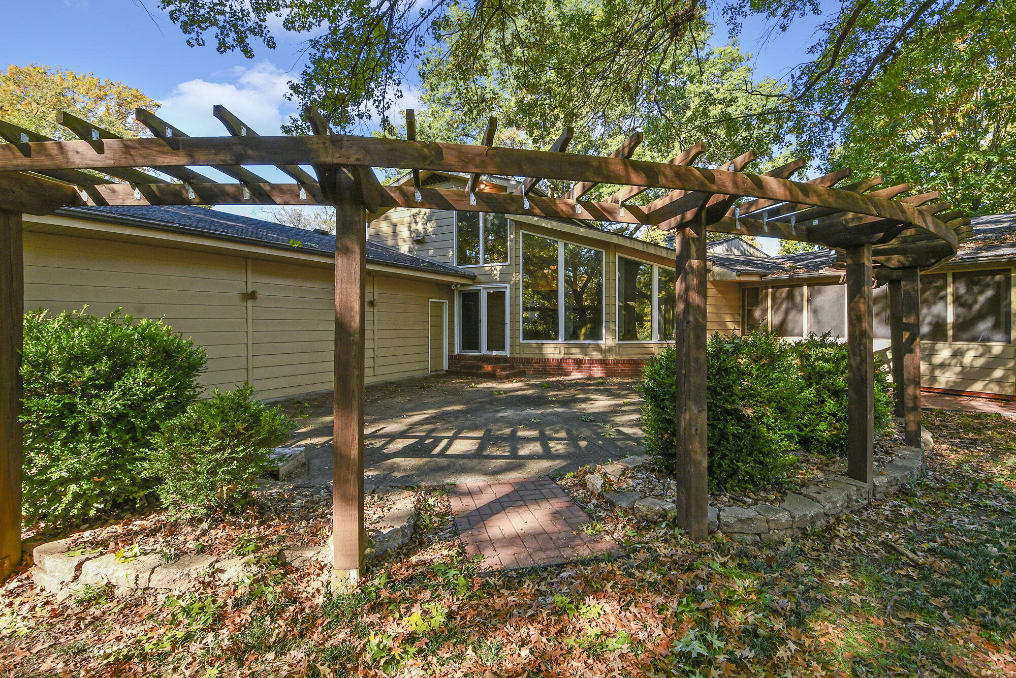 2446 South Sheridan Property Photo 67