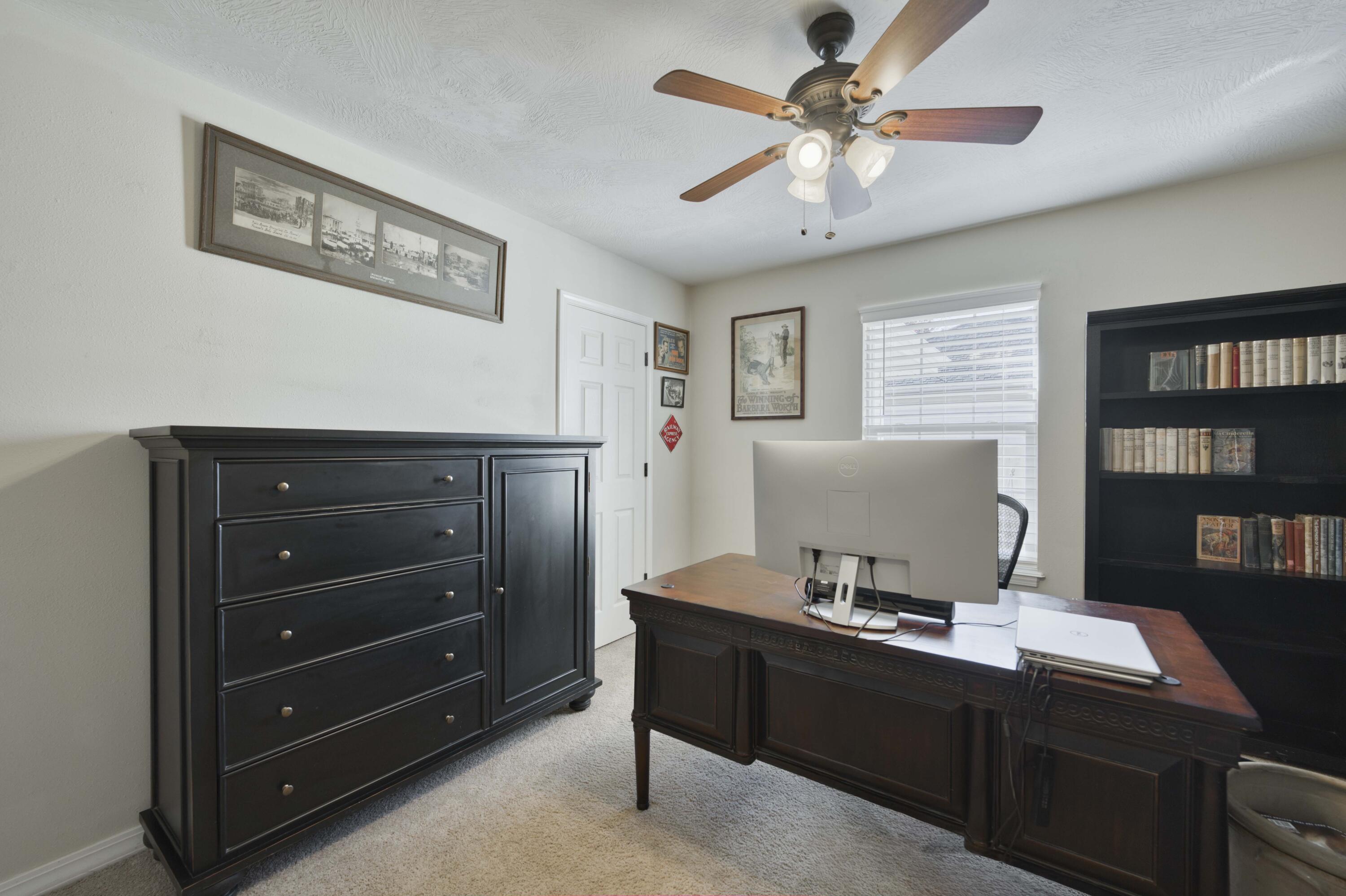 627 South Avenue Property Photo 23