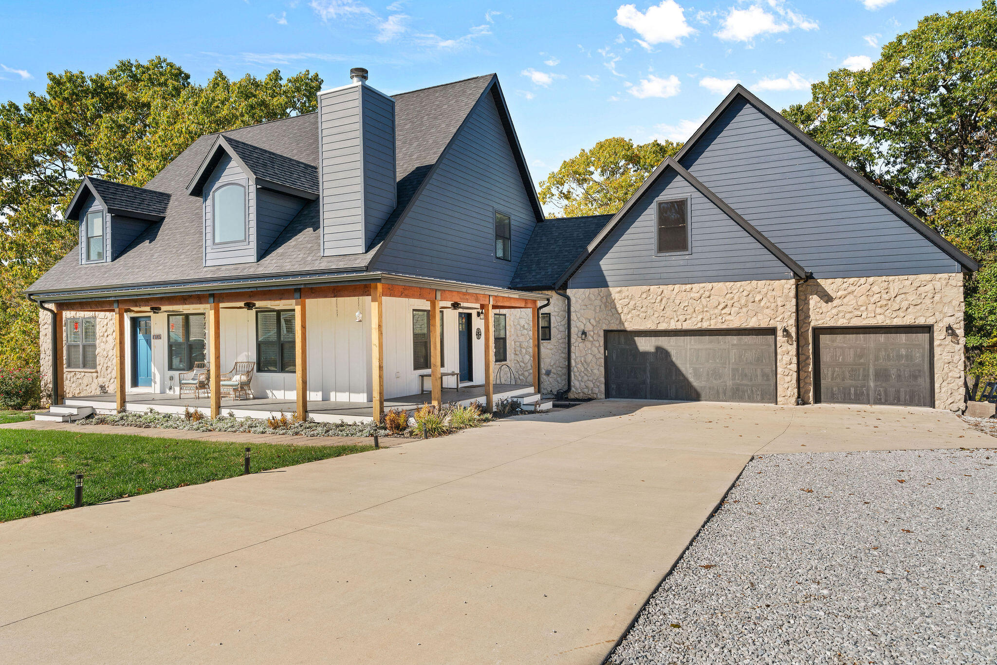 1945 West Ranch Road Property Photo 4