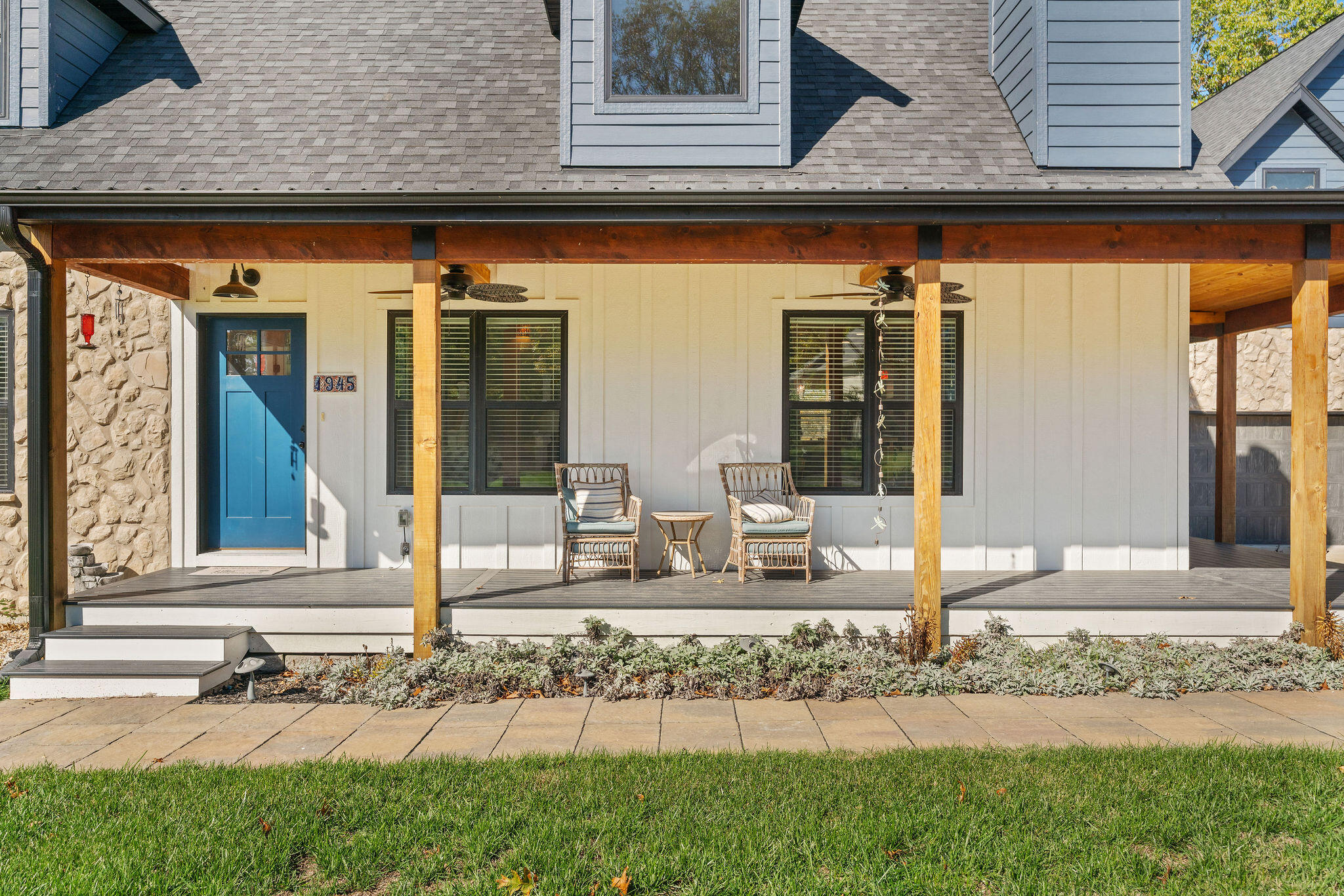 1945 West Ranch Road Property Photo 6