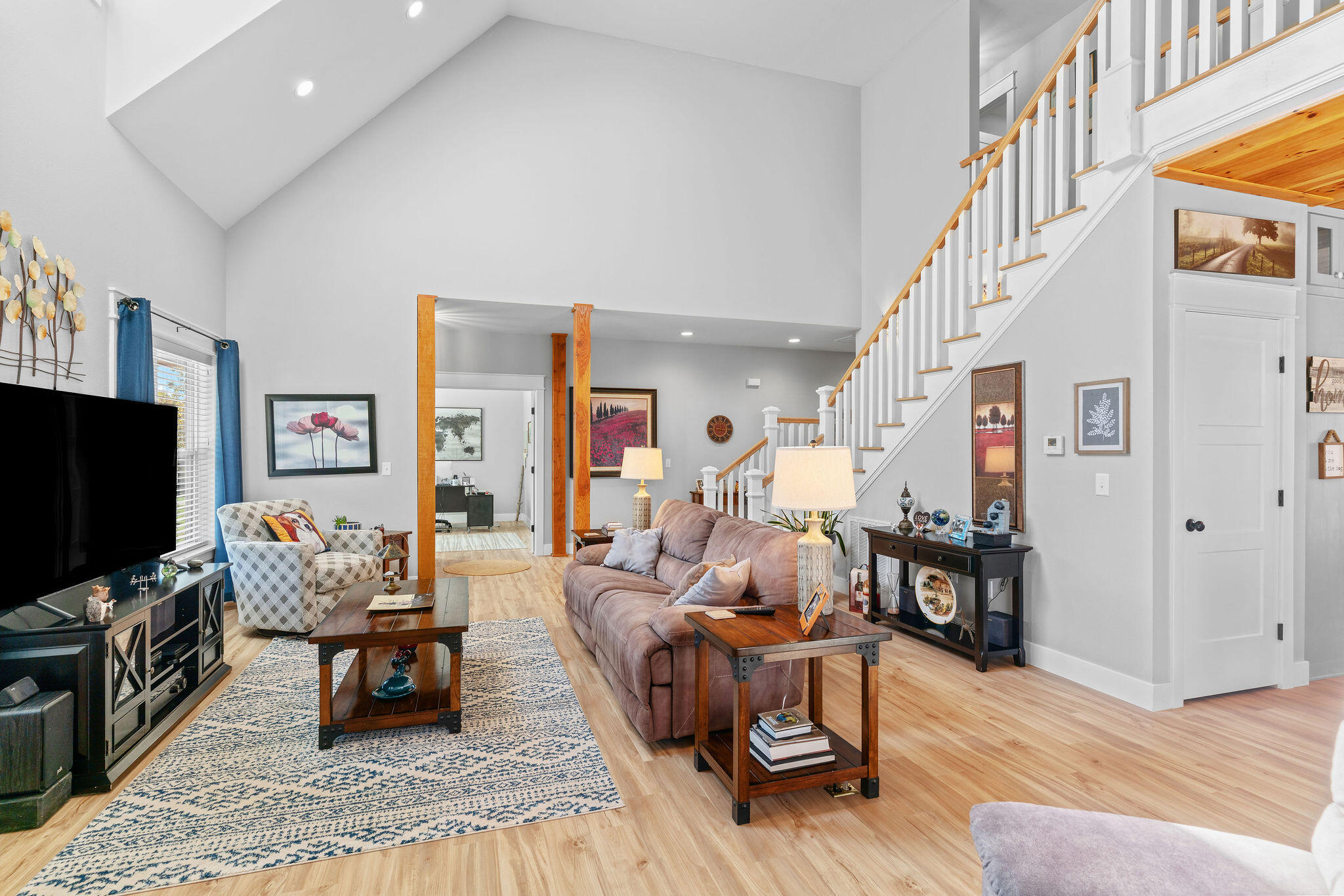 1945 West Ranch Road Property Photo 10