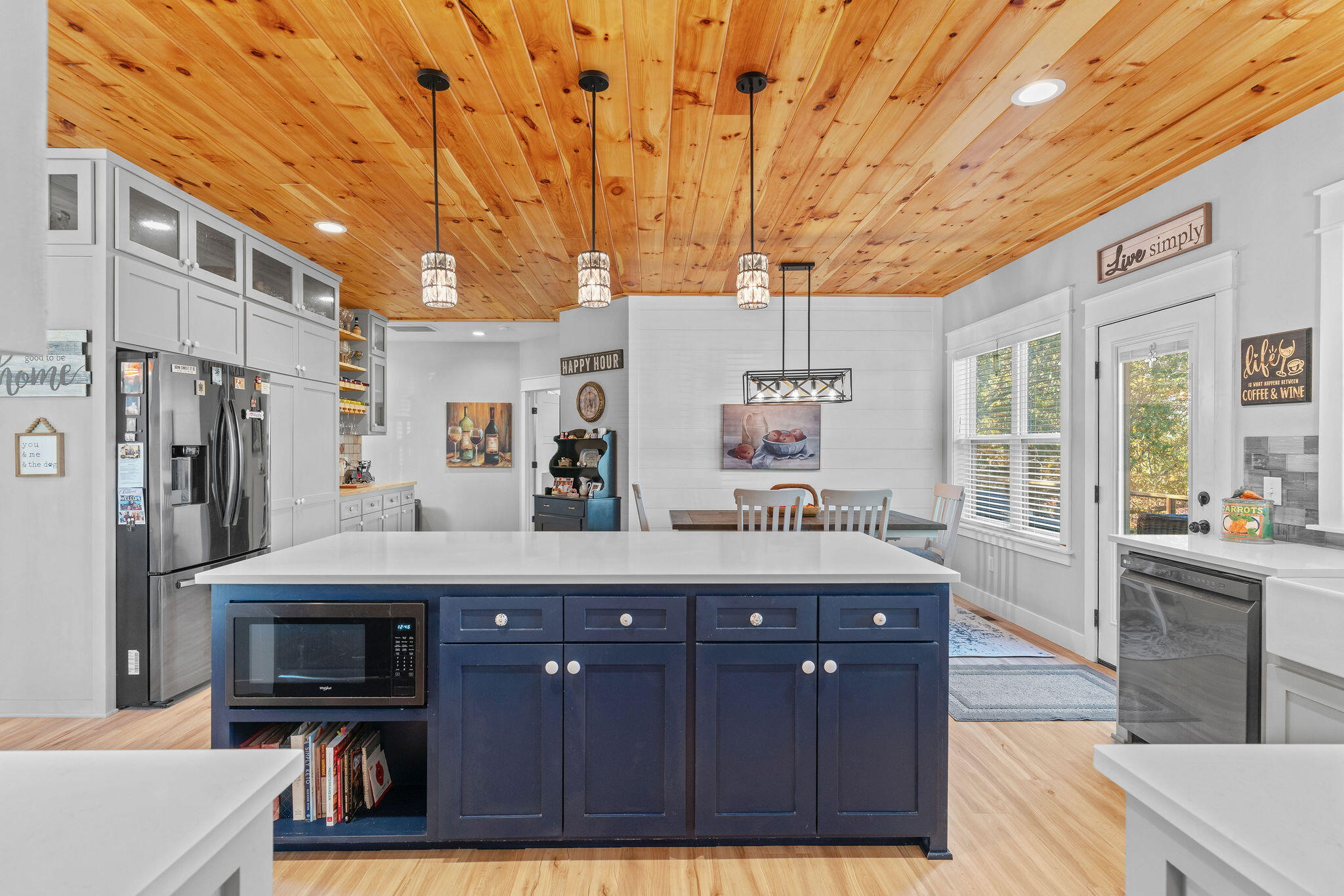 1945 West Ranch Road Property Photo 13