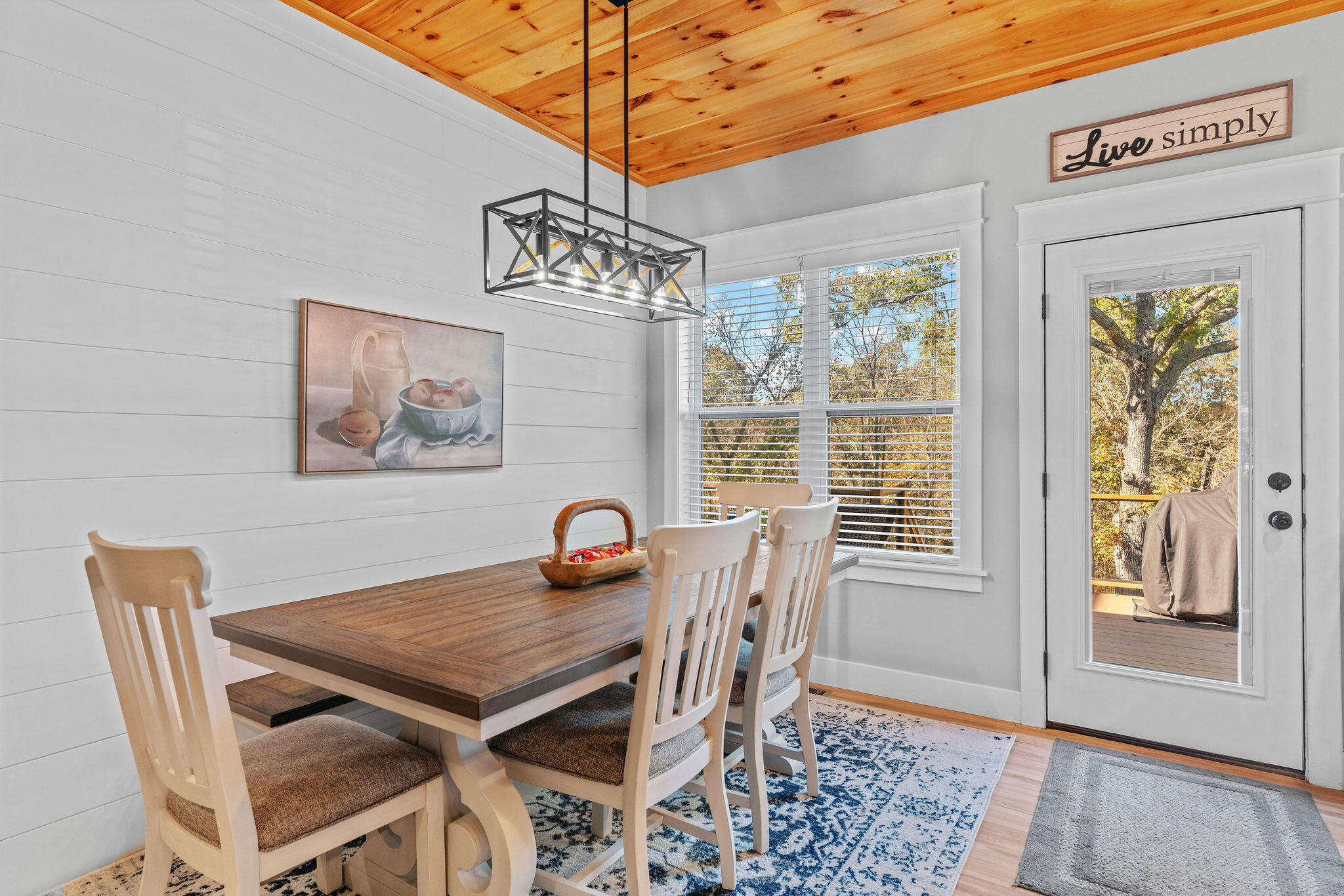 1945 West Ranch Road Property Photo 17