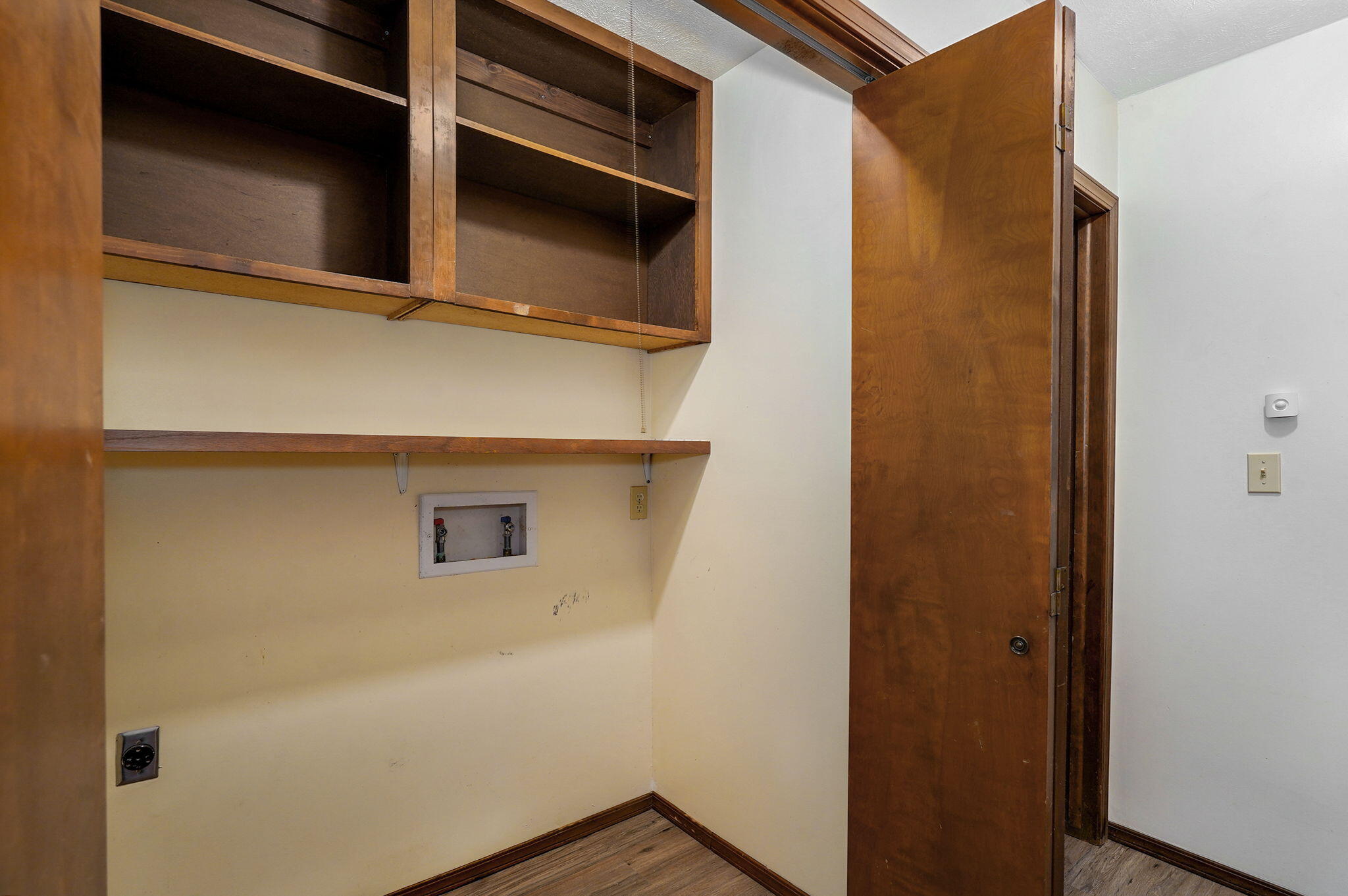 2642 East Catalpa Street Property Photo 9