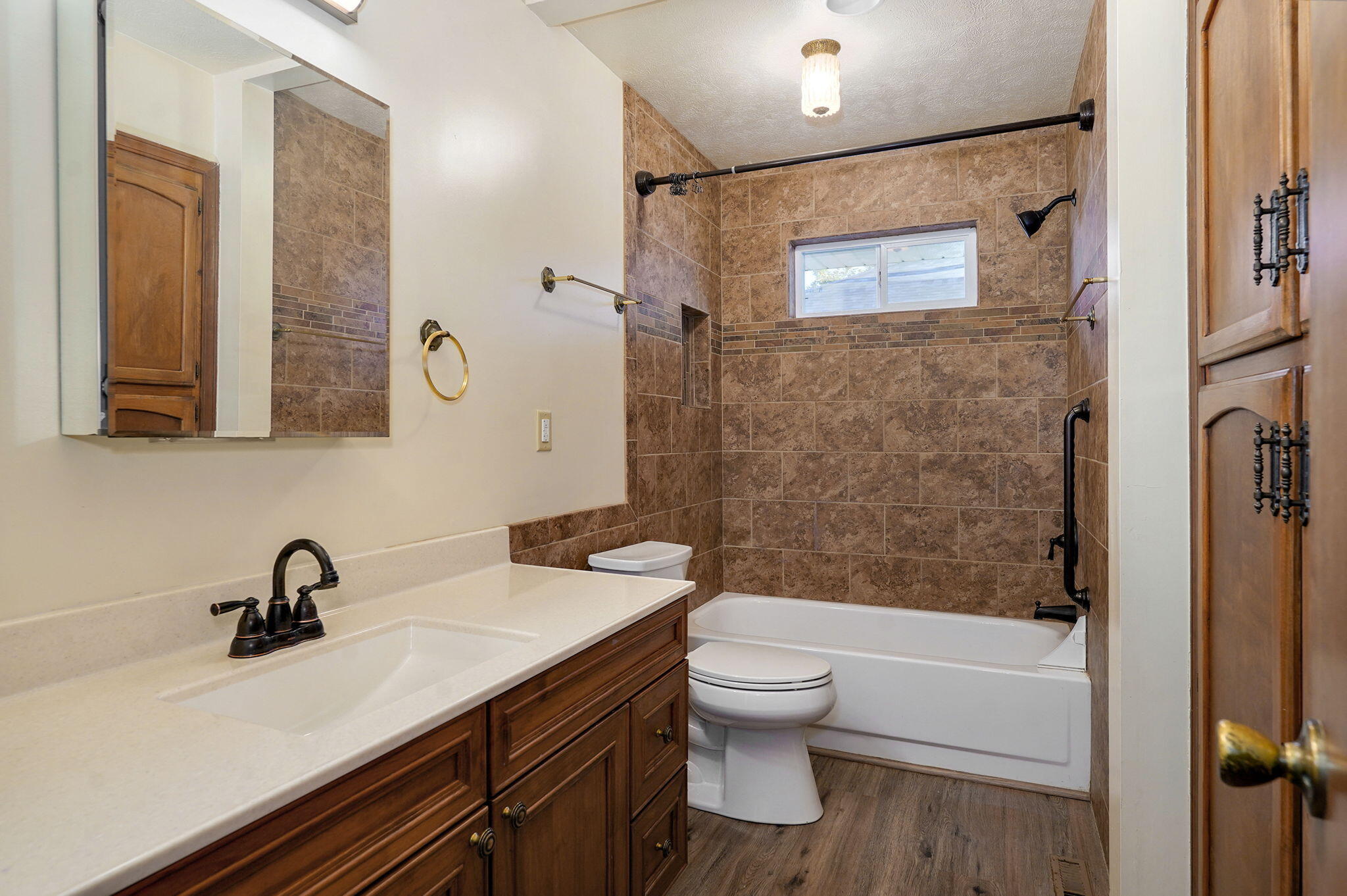 2642 East Catalpa Street Property Photo 15