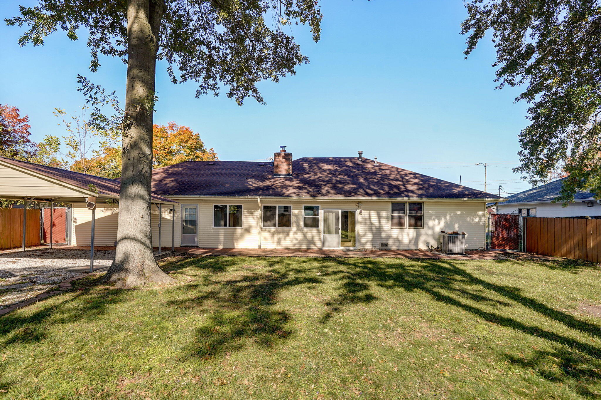 2642 East Catalpa Street Property Photo 18