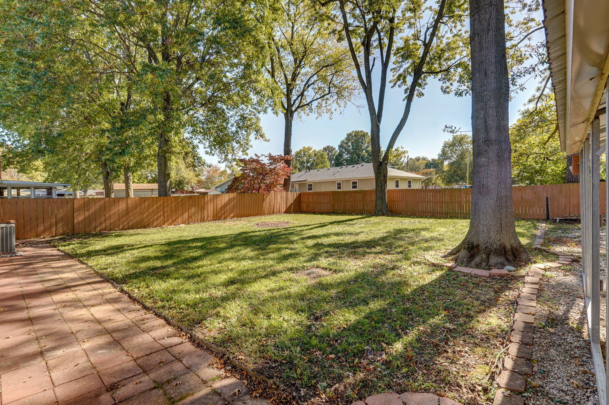 2642 East Catalpa Street Property Photo 20