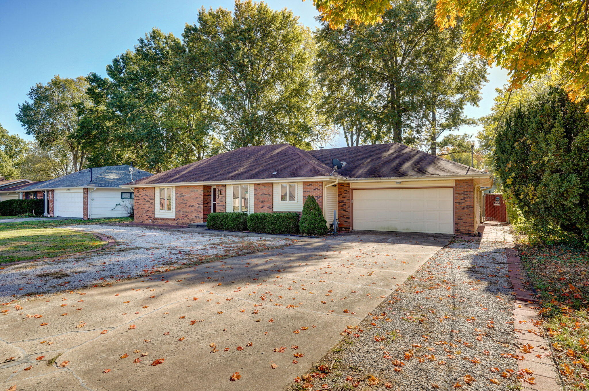 2642 East Catalpa Street Property Photo 24