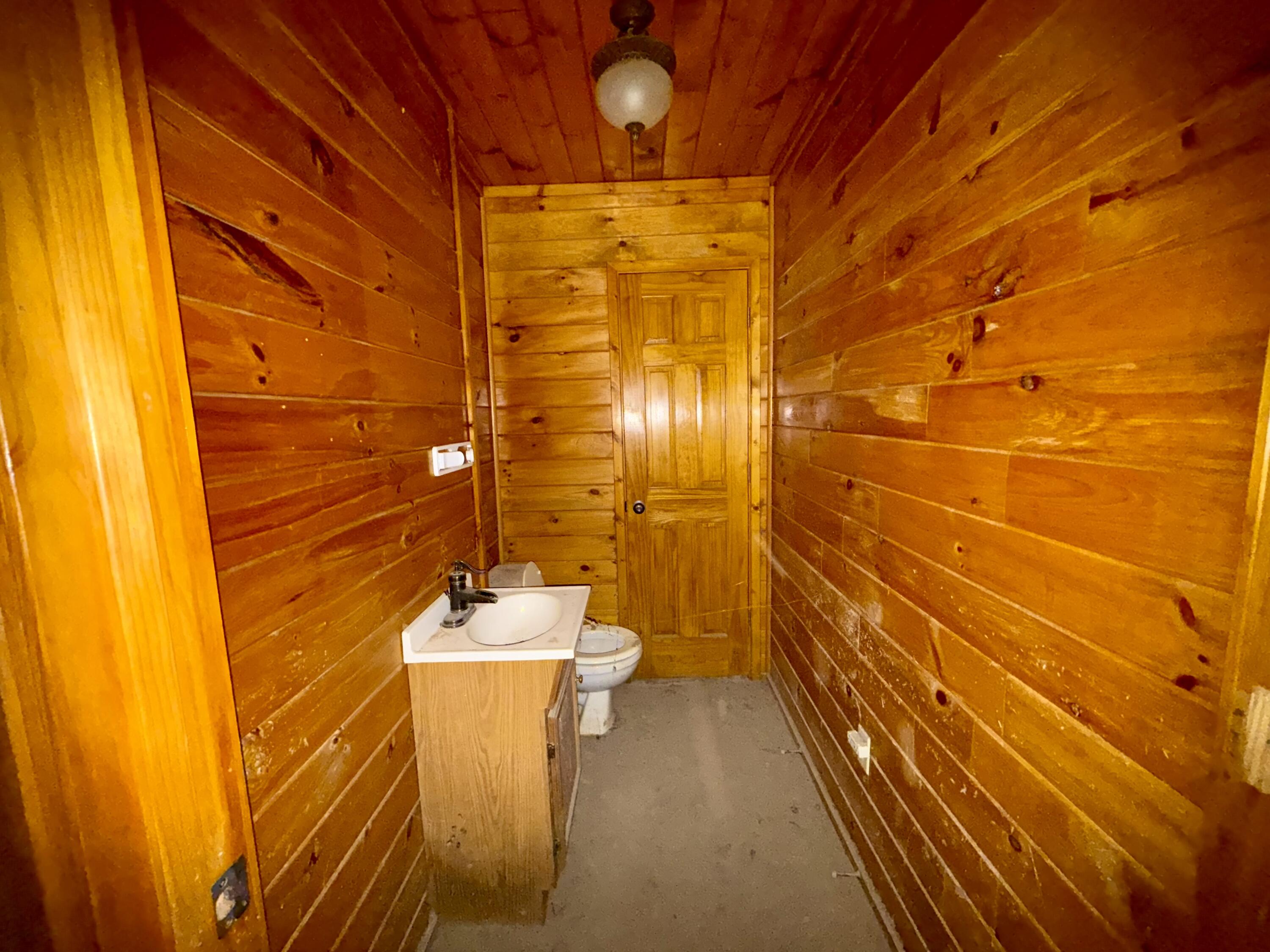 000 Highway B Property Photo 13