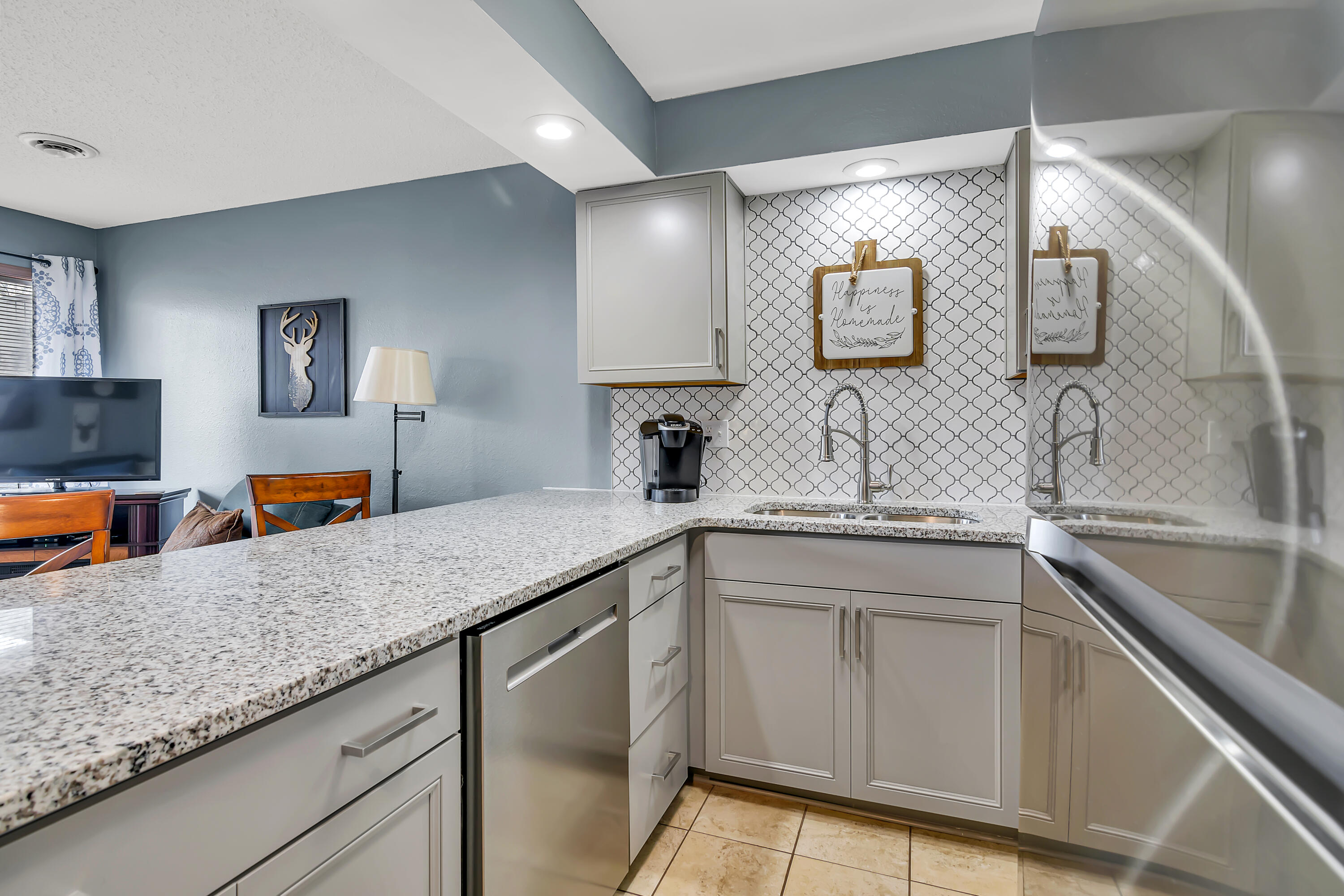 26 Sinatra Court Property Photo 13