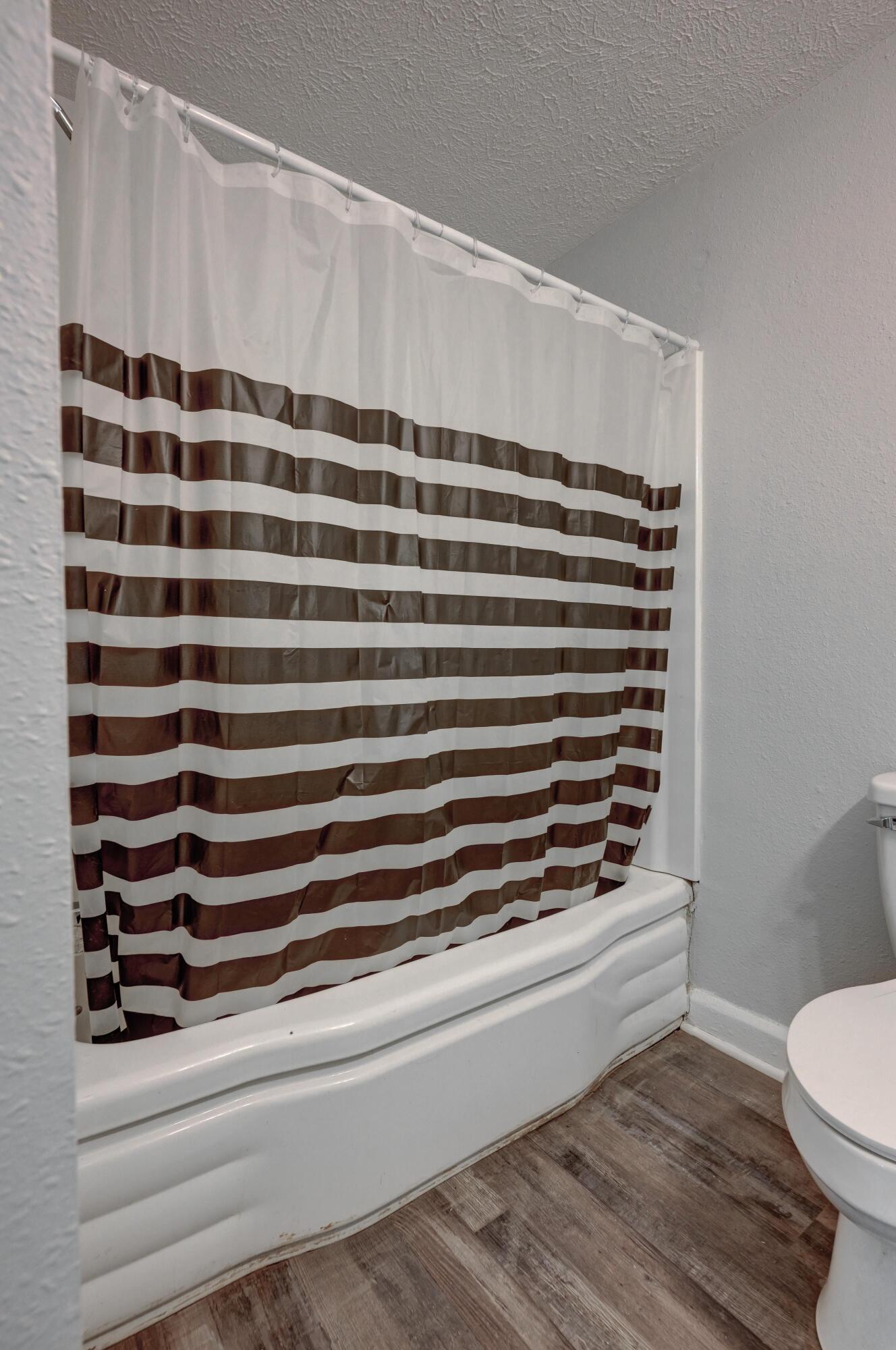 101 West Market Street Property Photo 26