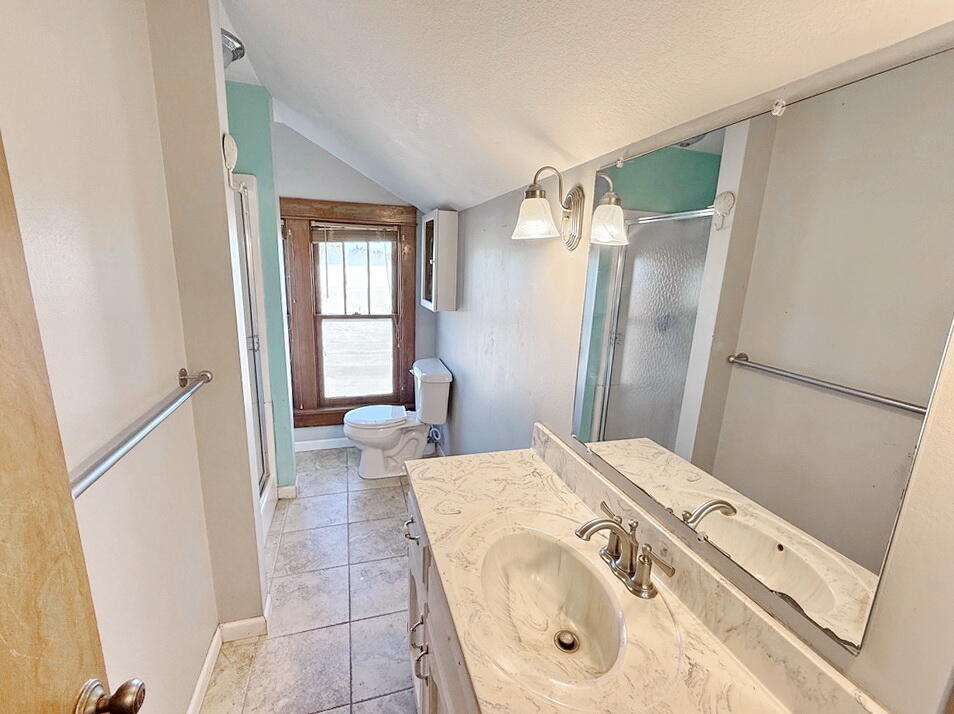 400 South Main Street Property Photo 41