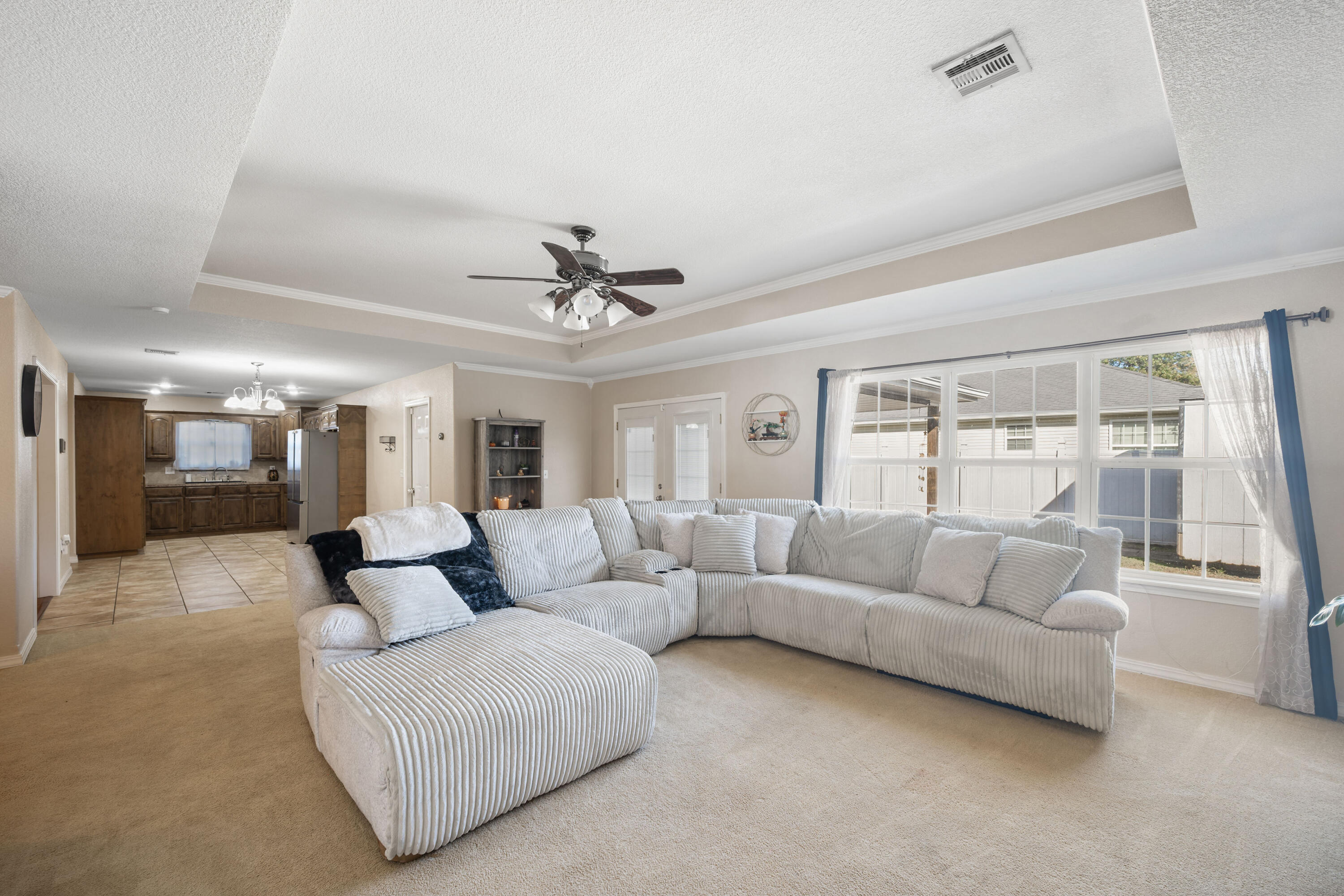 1936 Verdant Avenue Property Photo 4