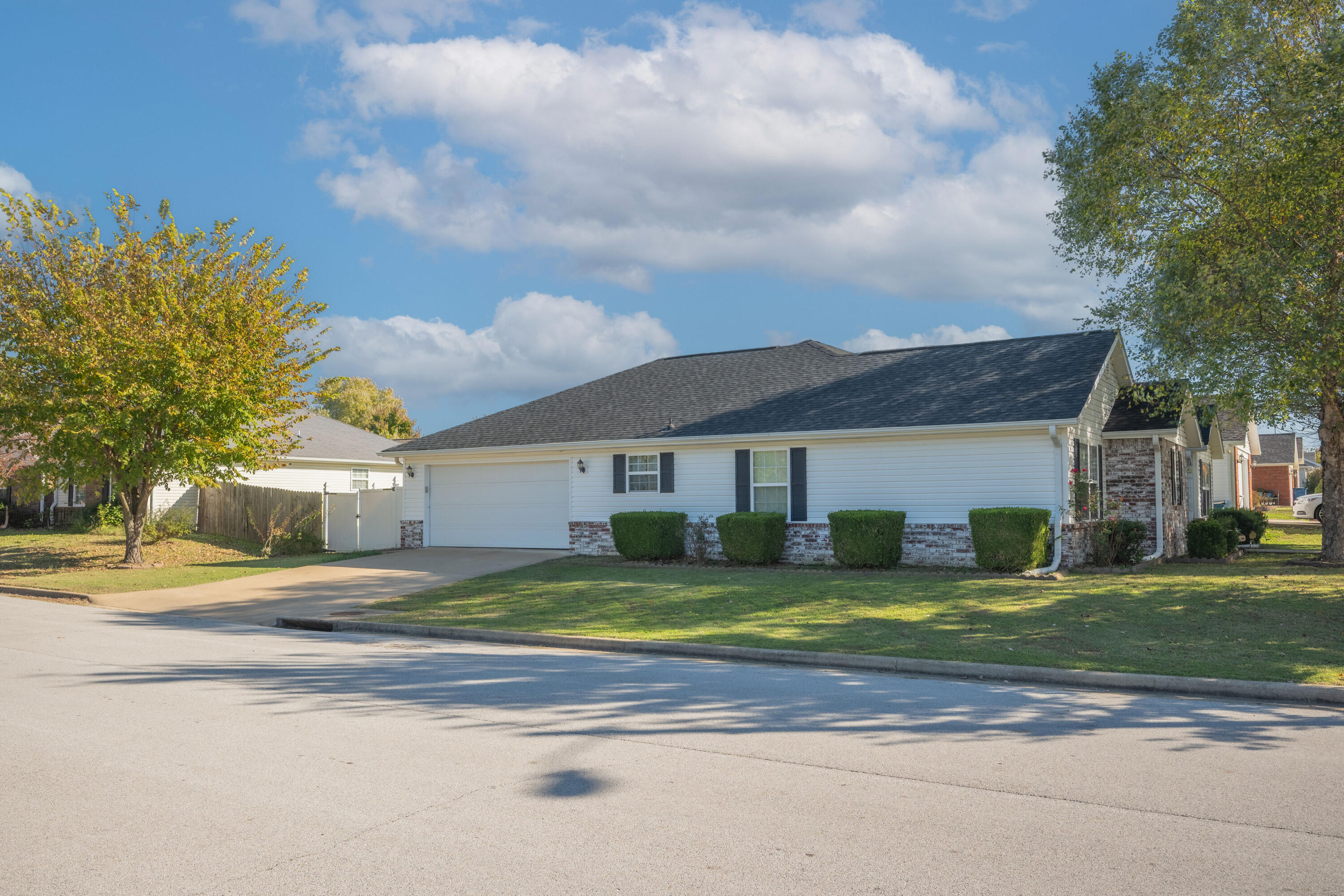 1936 Verdant Avenue Property Photo 17