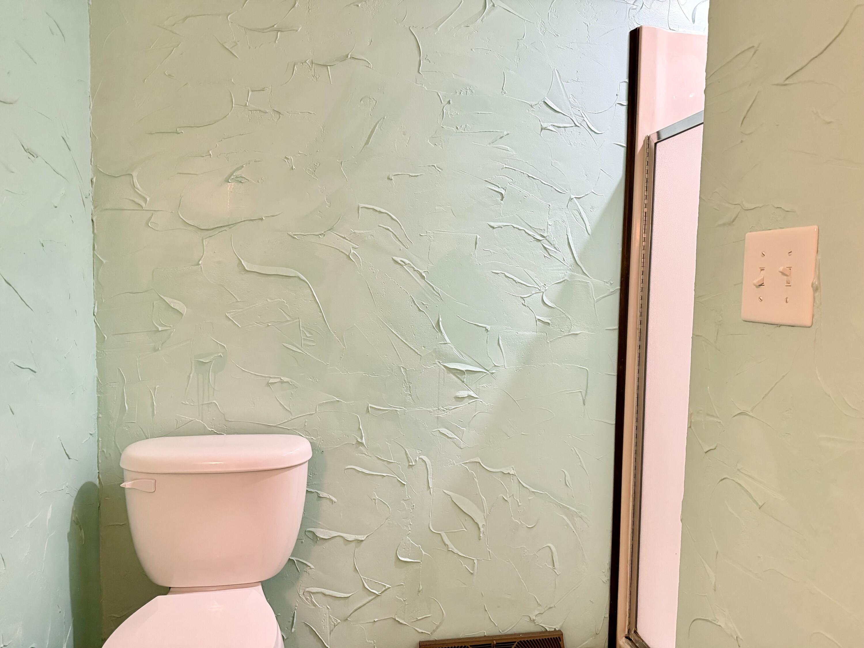 1018 South Lillian Avenue Property Photo 14