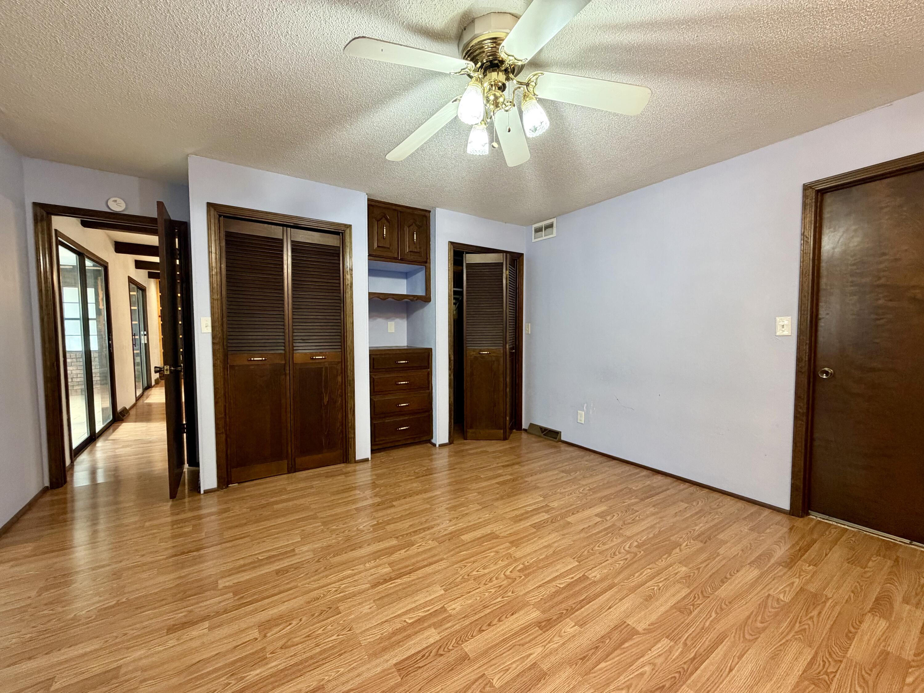 1018 South Lillian Avenue Property Photo 16