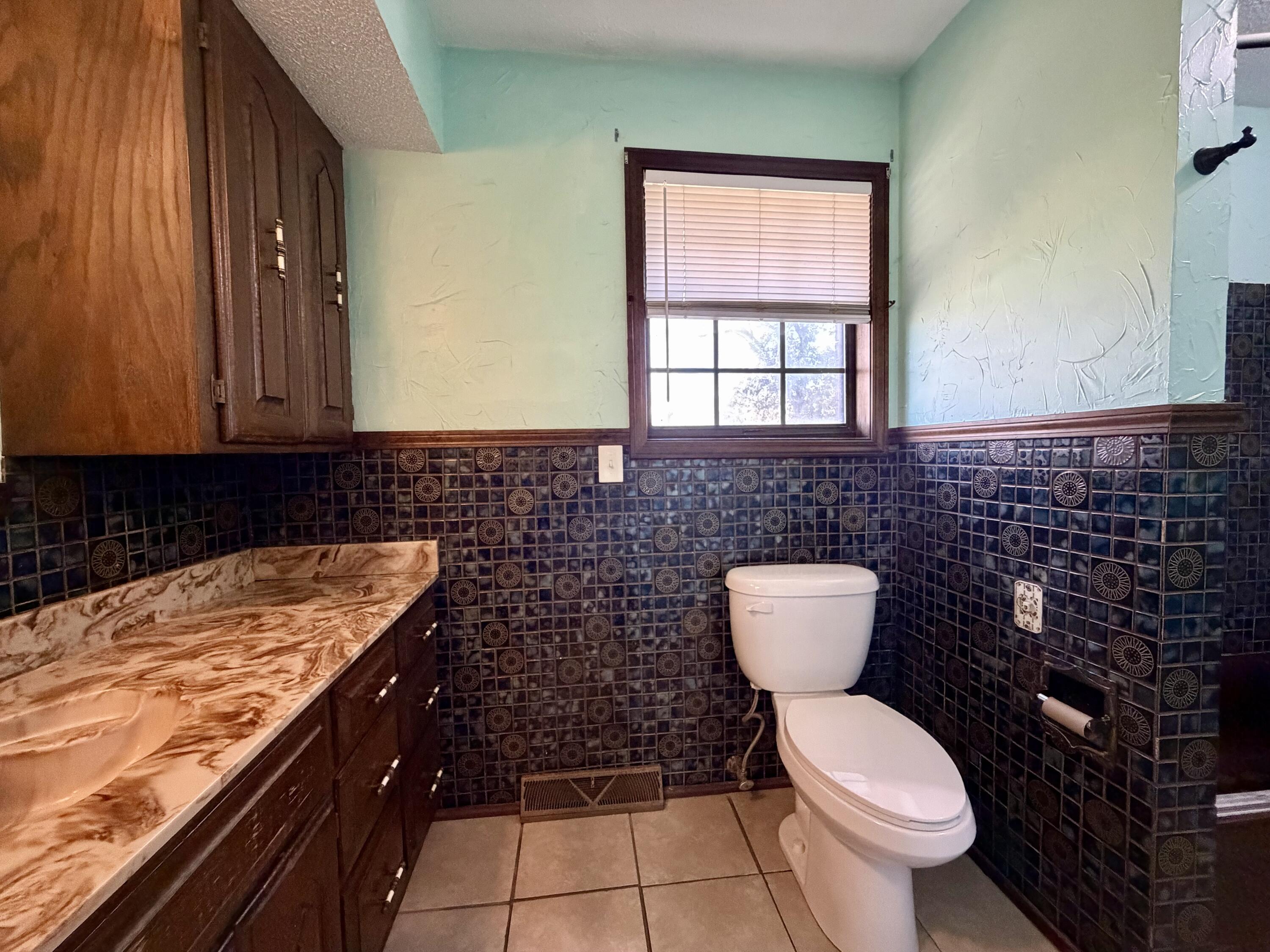 1018 South Lillian Avenue Property Photo 20