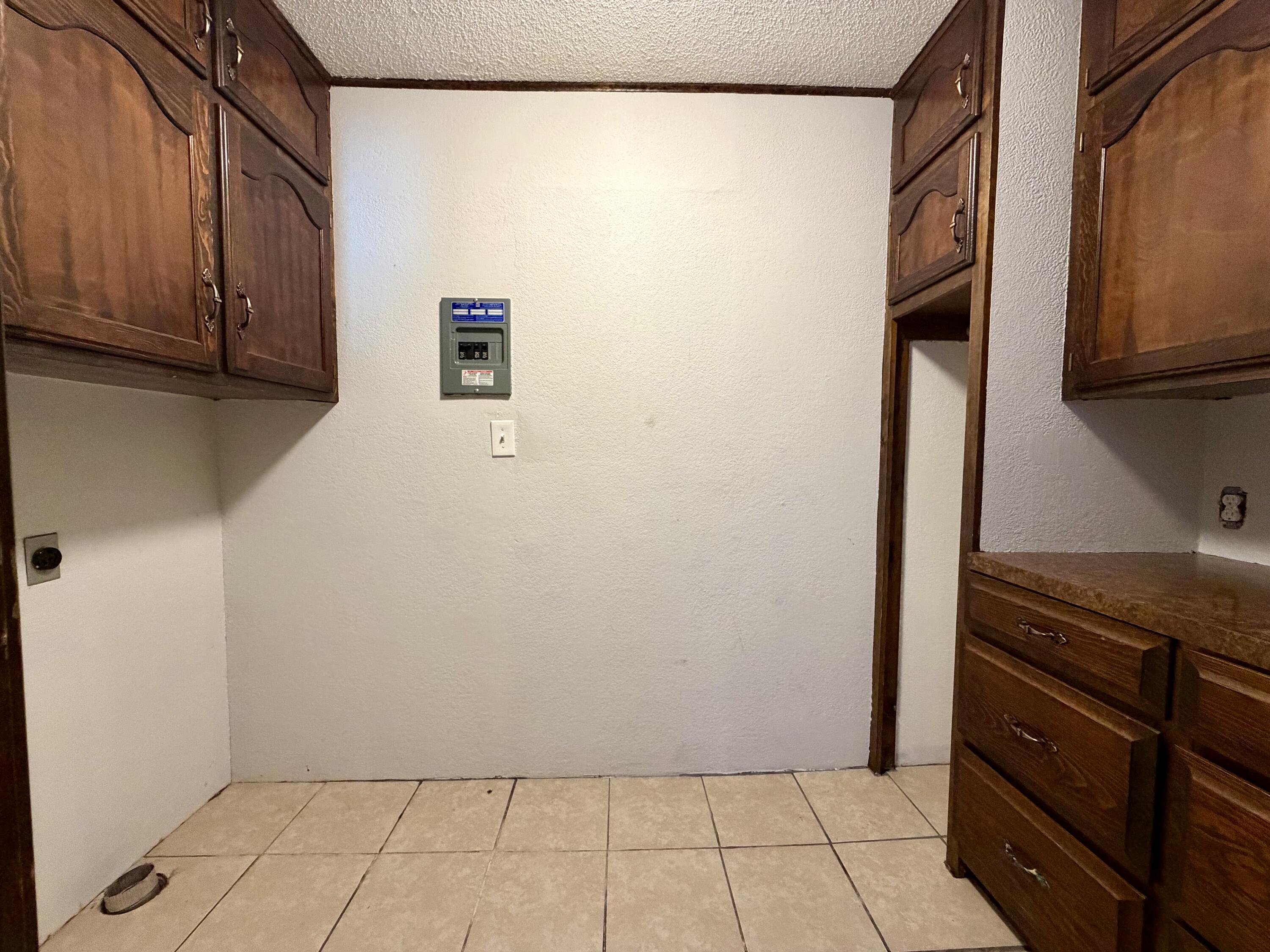 1018 South Lillian Avenue Property Photo 32