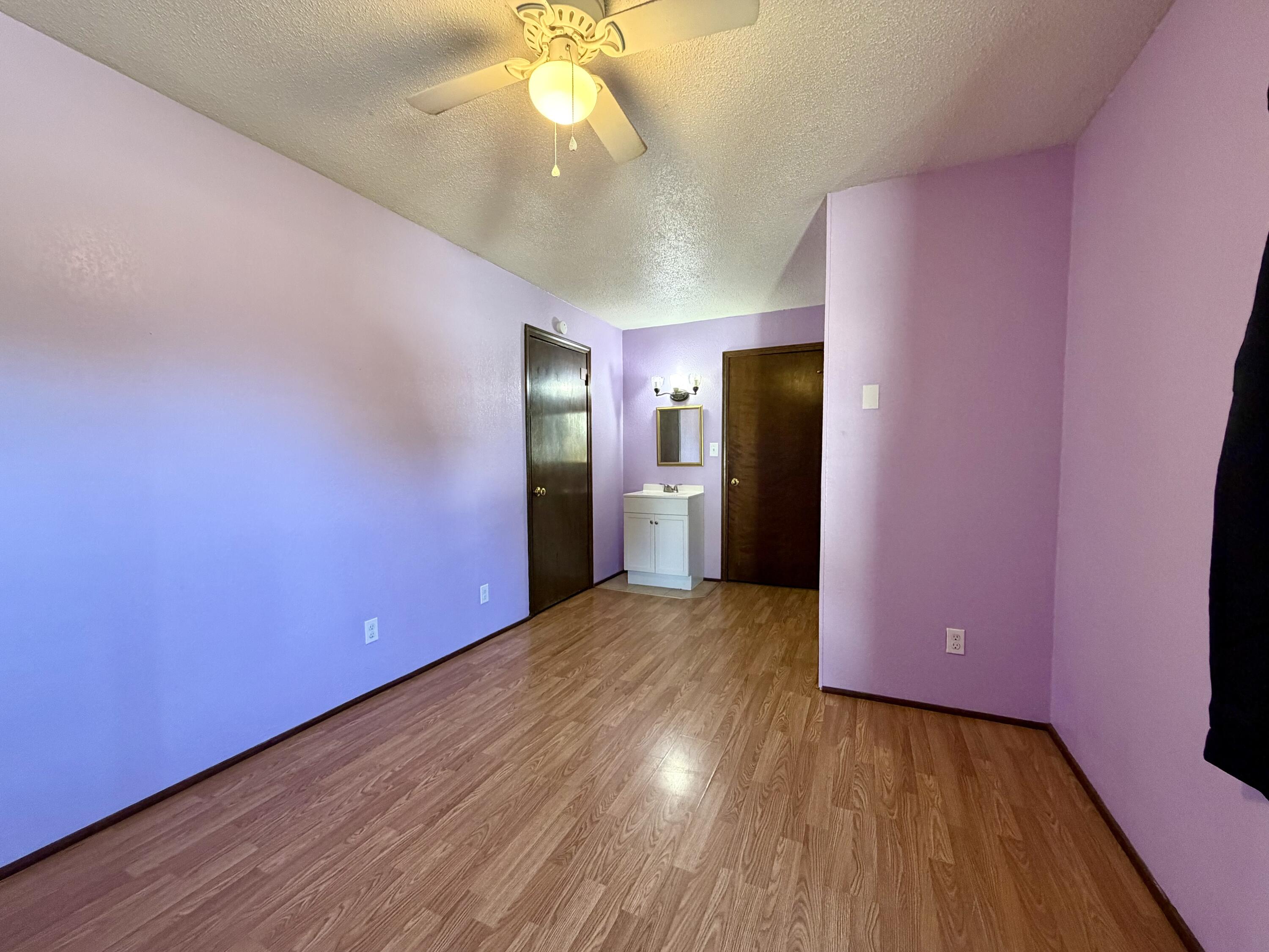 1018 South Lillian Avenue Property Photo 34