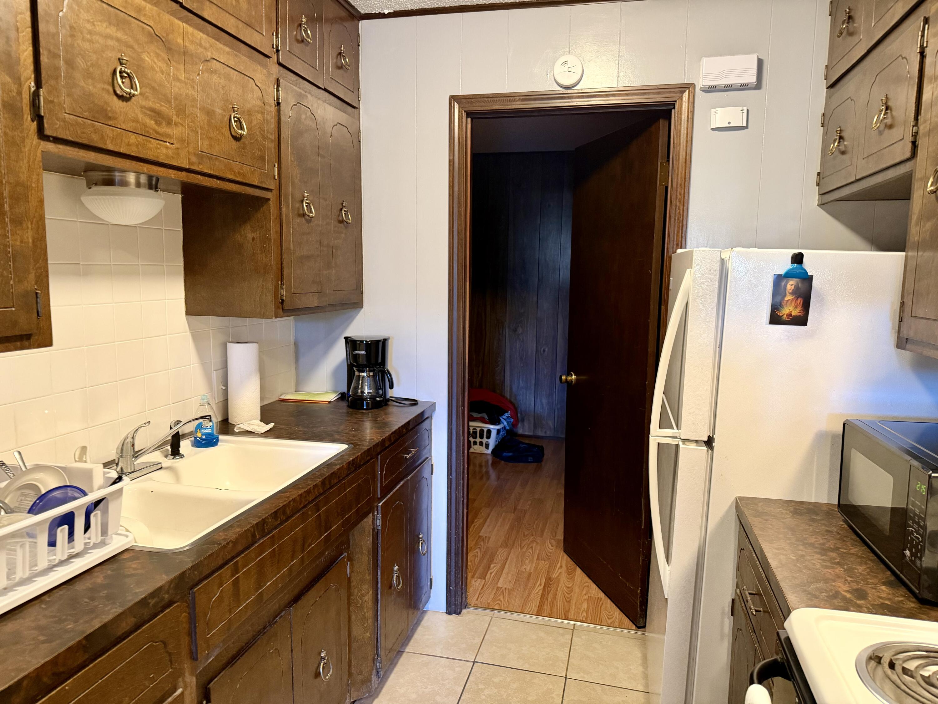 1018 South Lillian Avenue Property Photo 37