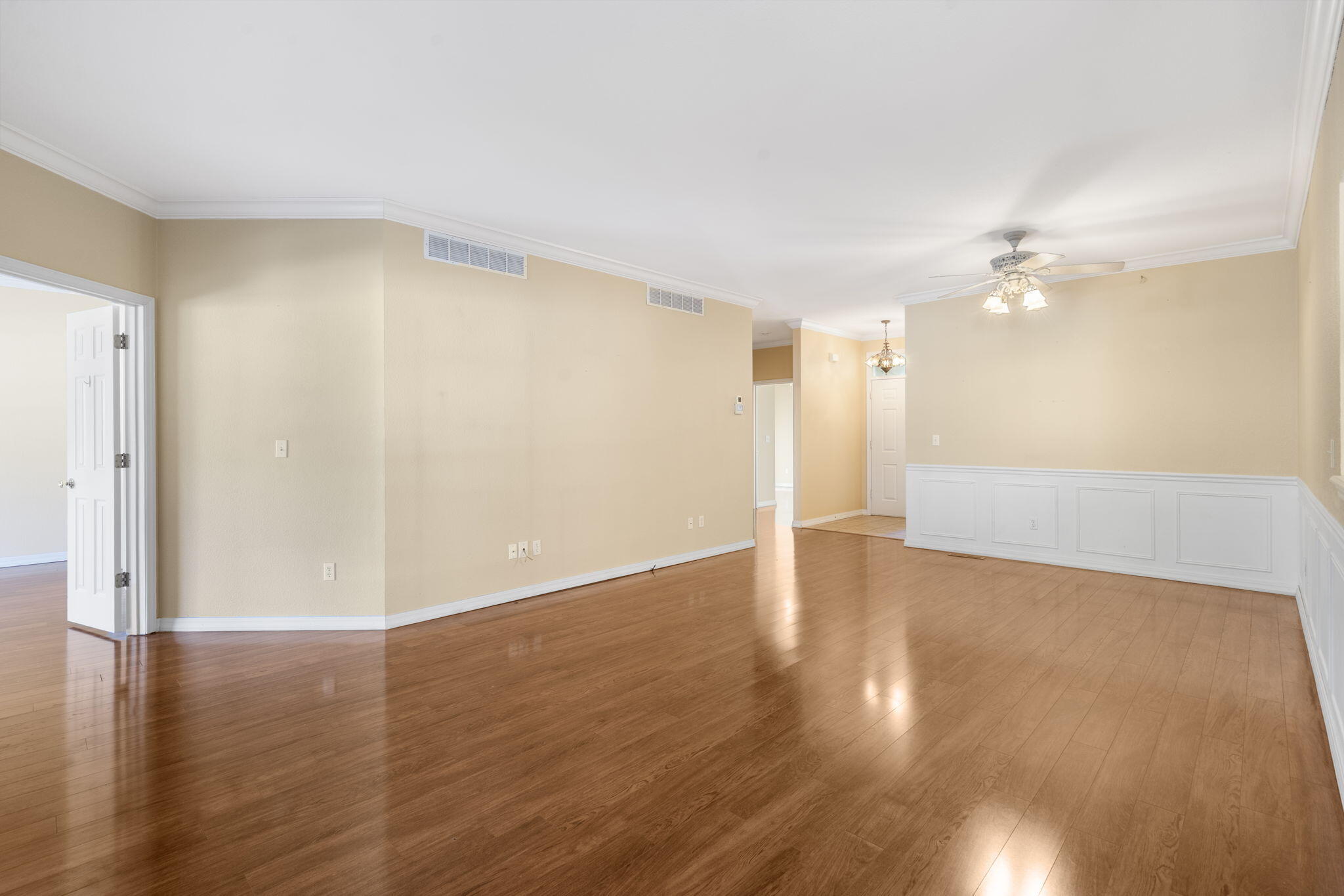 7866 Cozy Cove Road Property Photo 4