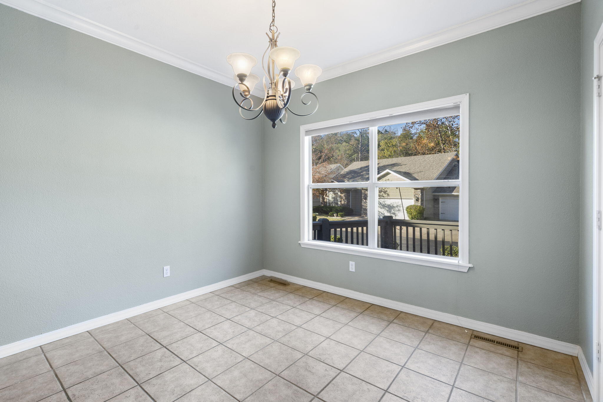 7866 Cozy Cove Road Property Photo 7