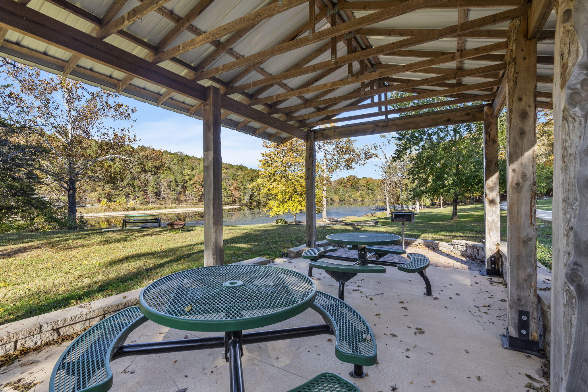 7866 Cozy Cove Road Property Photo 40