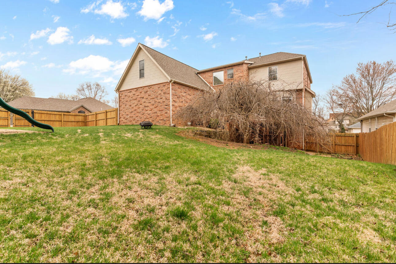 903 East Gaslight Drive Property Photo 43