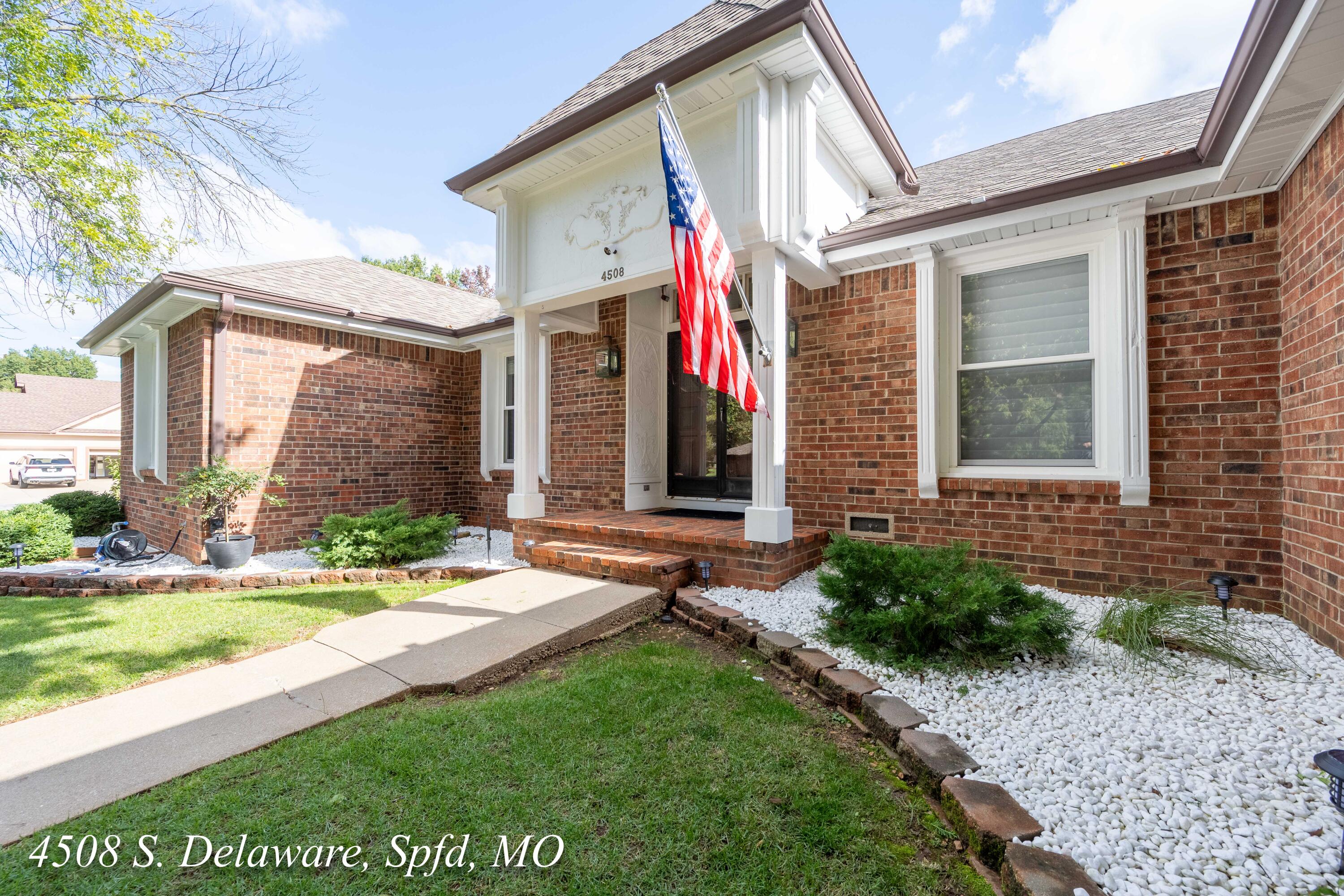 4508 South Delaware Avenue Property Photo 6