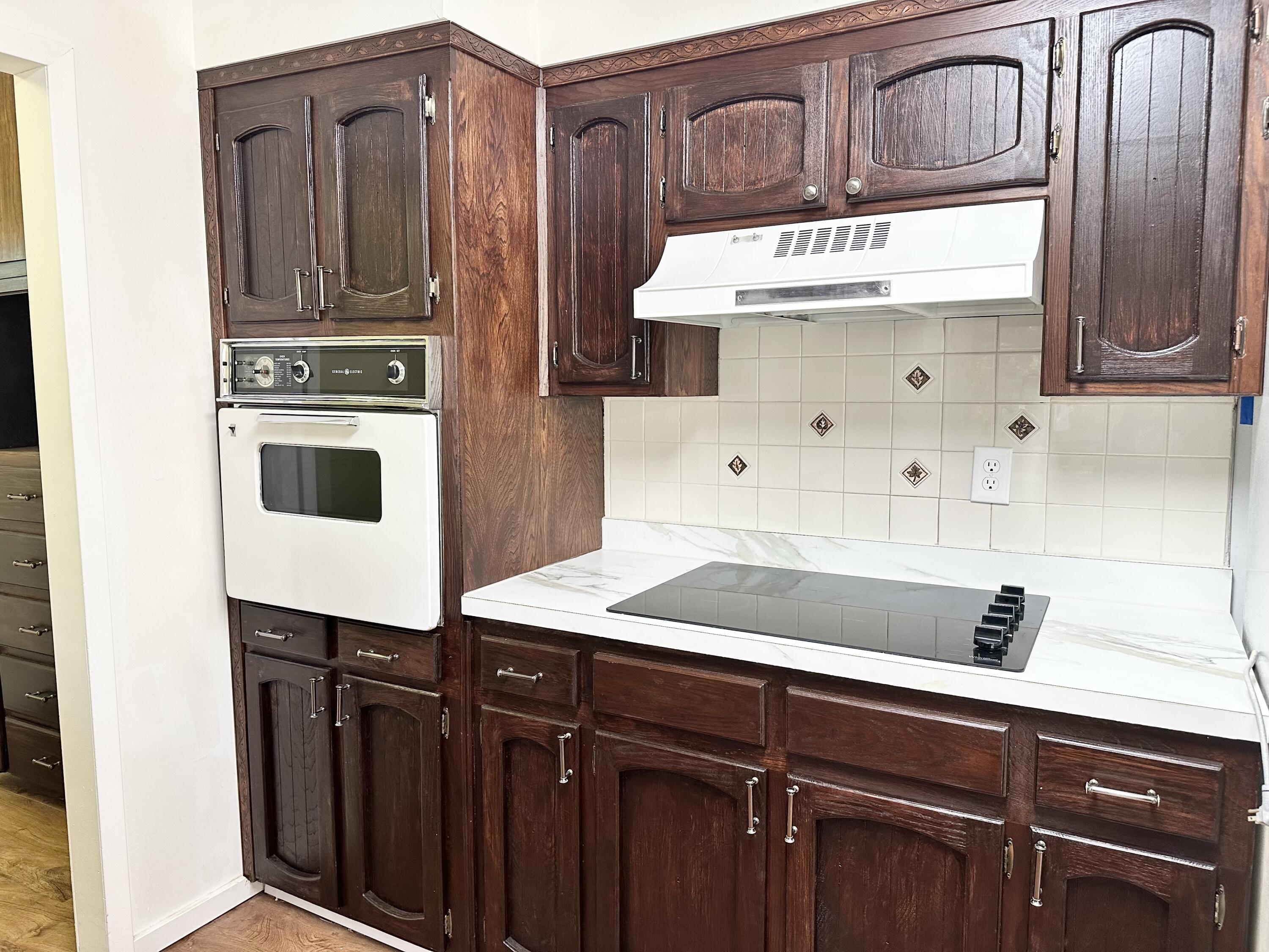 13705 Hawksbill Drive Property Photo 21