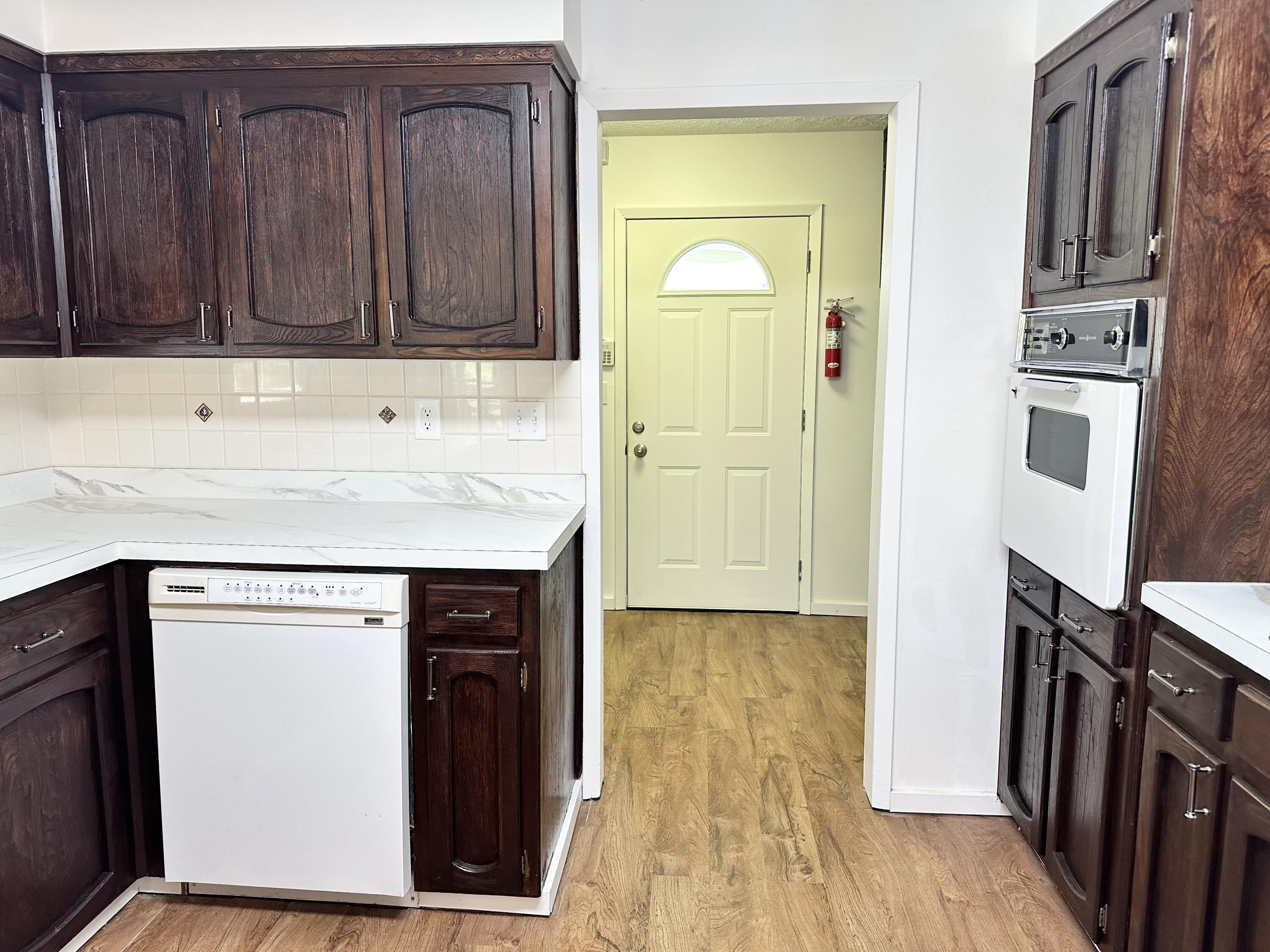 13705 Hawksbill Drive Property Photo 23