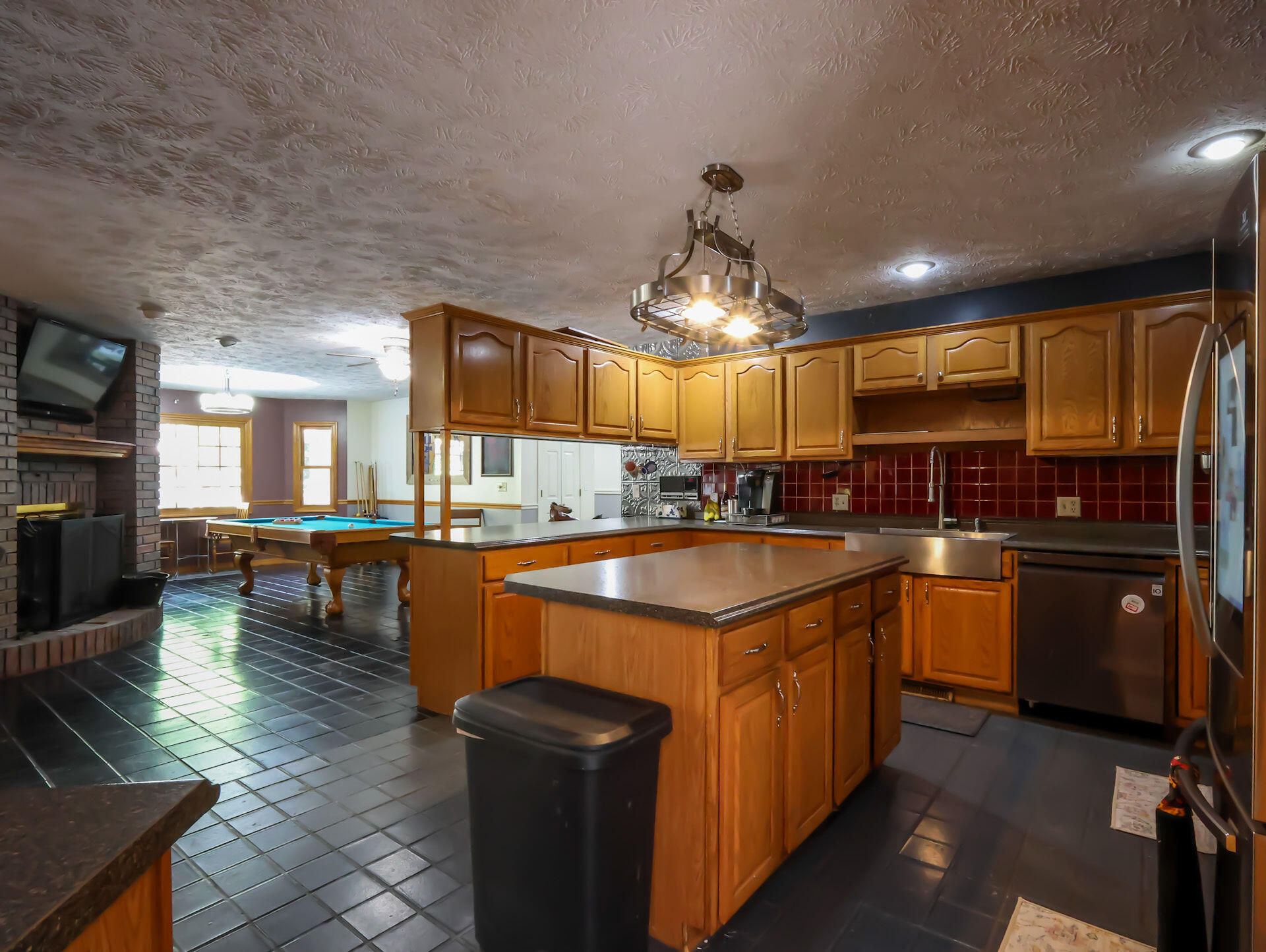 8043 State Hwy M Property Photo 16