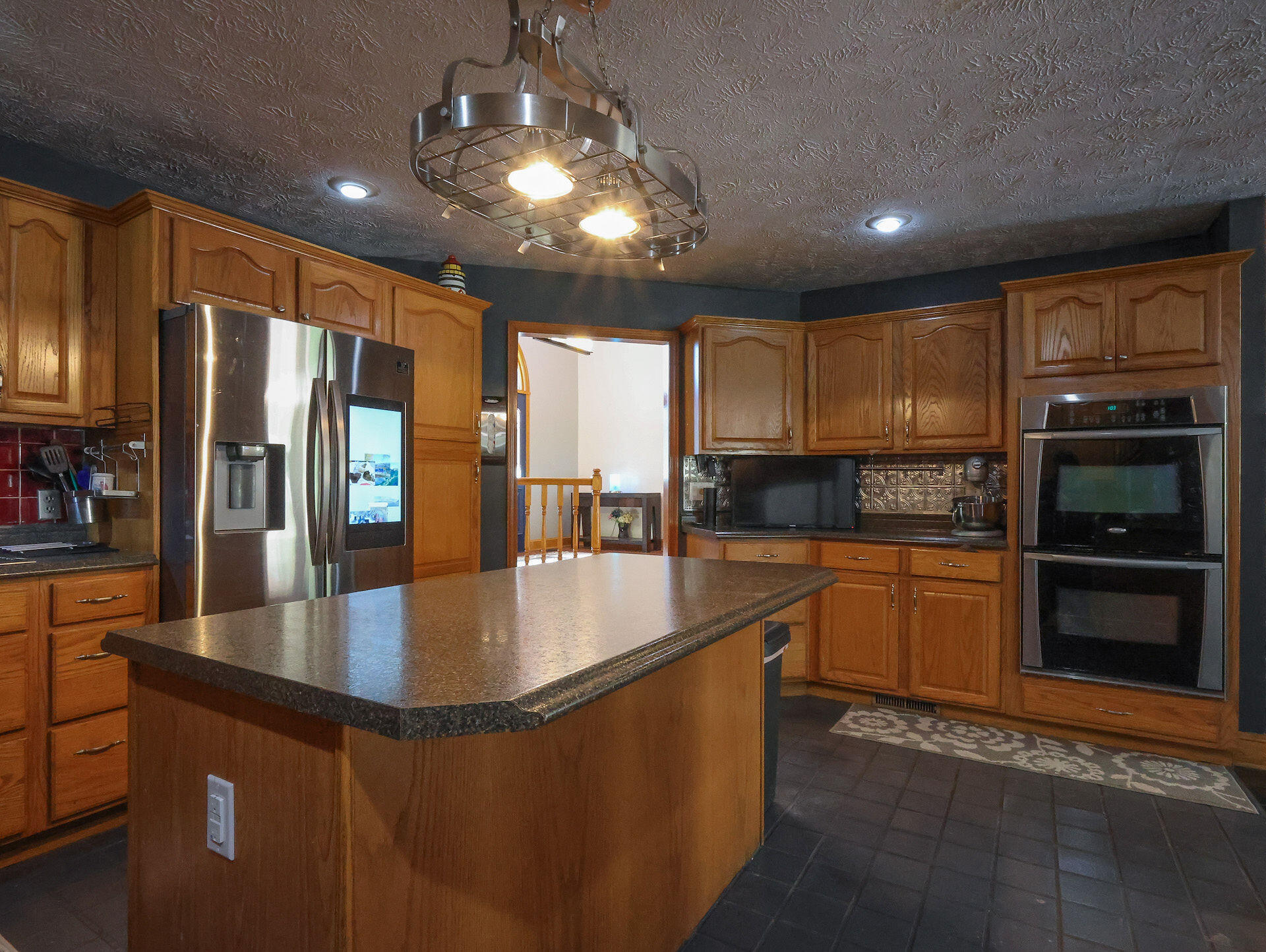 8043 State Hwy M Property Photo 17