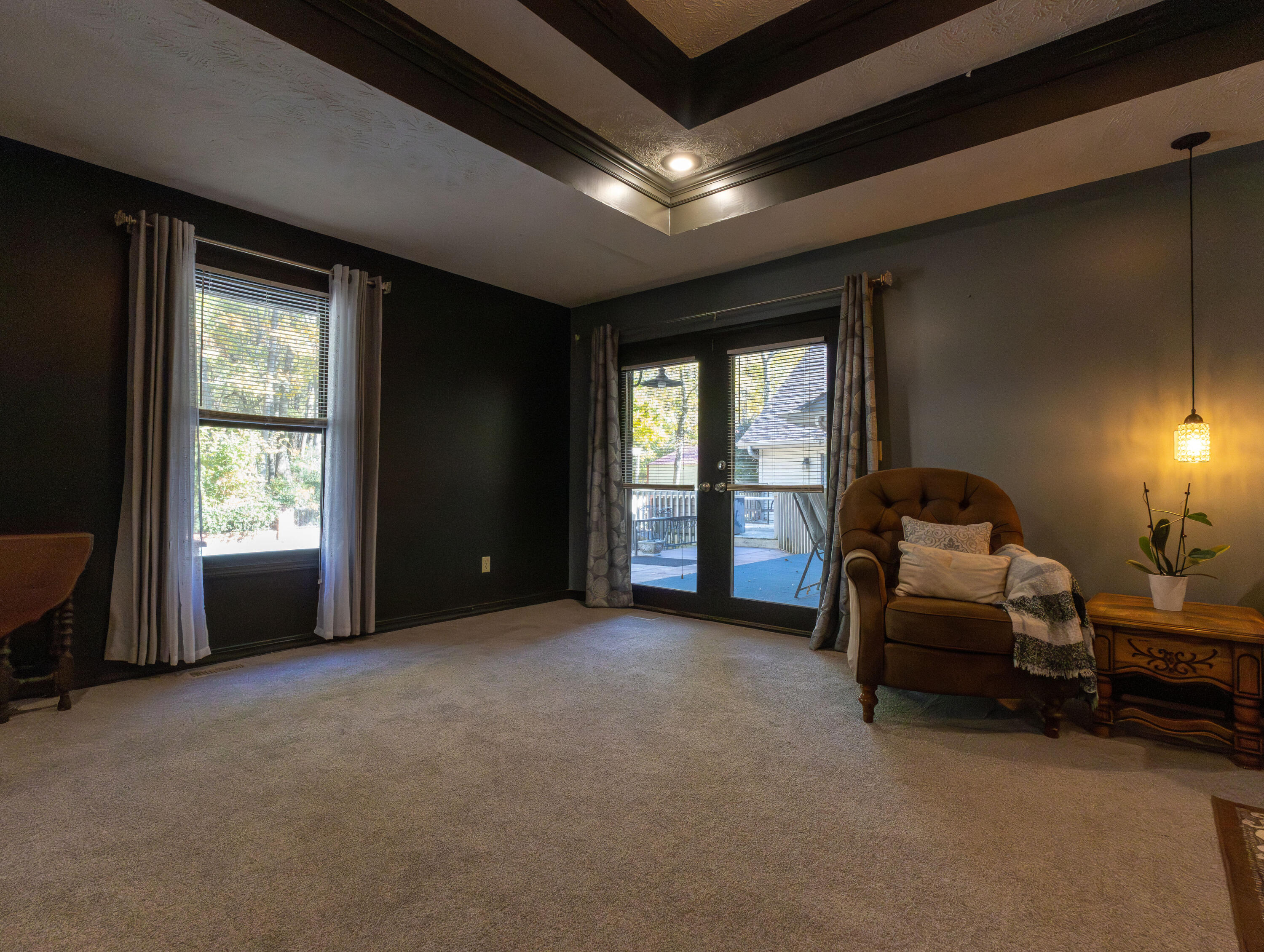 8043 State Hwy M Property Photo 22