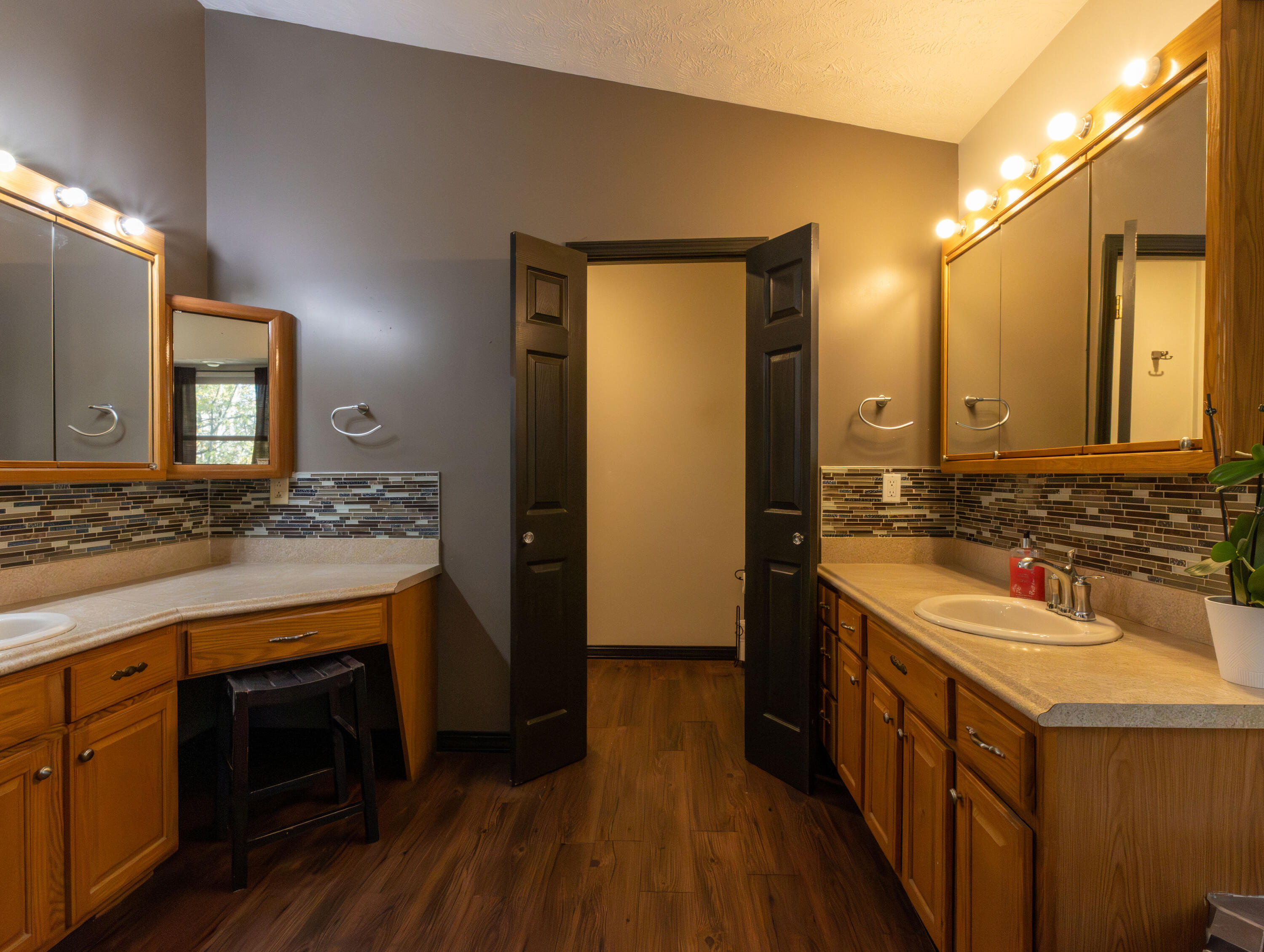 8043 State Hwy M Property Photo 25