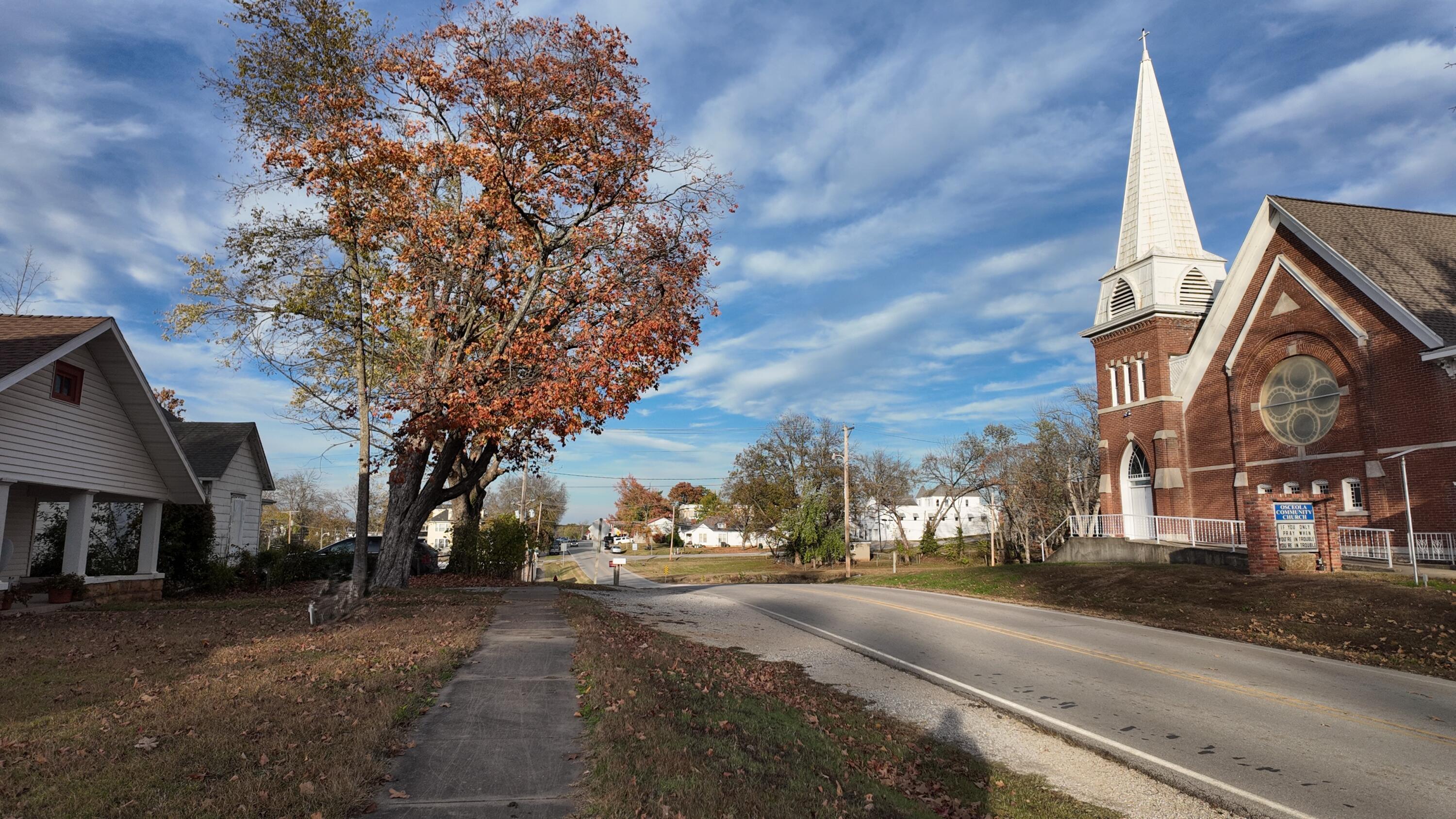320 2nd Street Property Photo 7