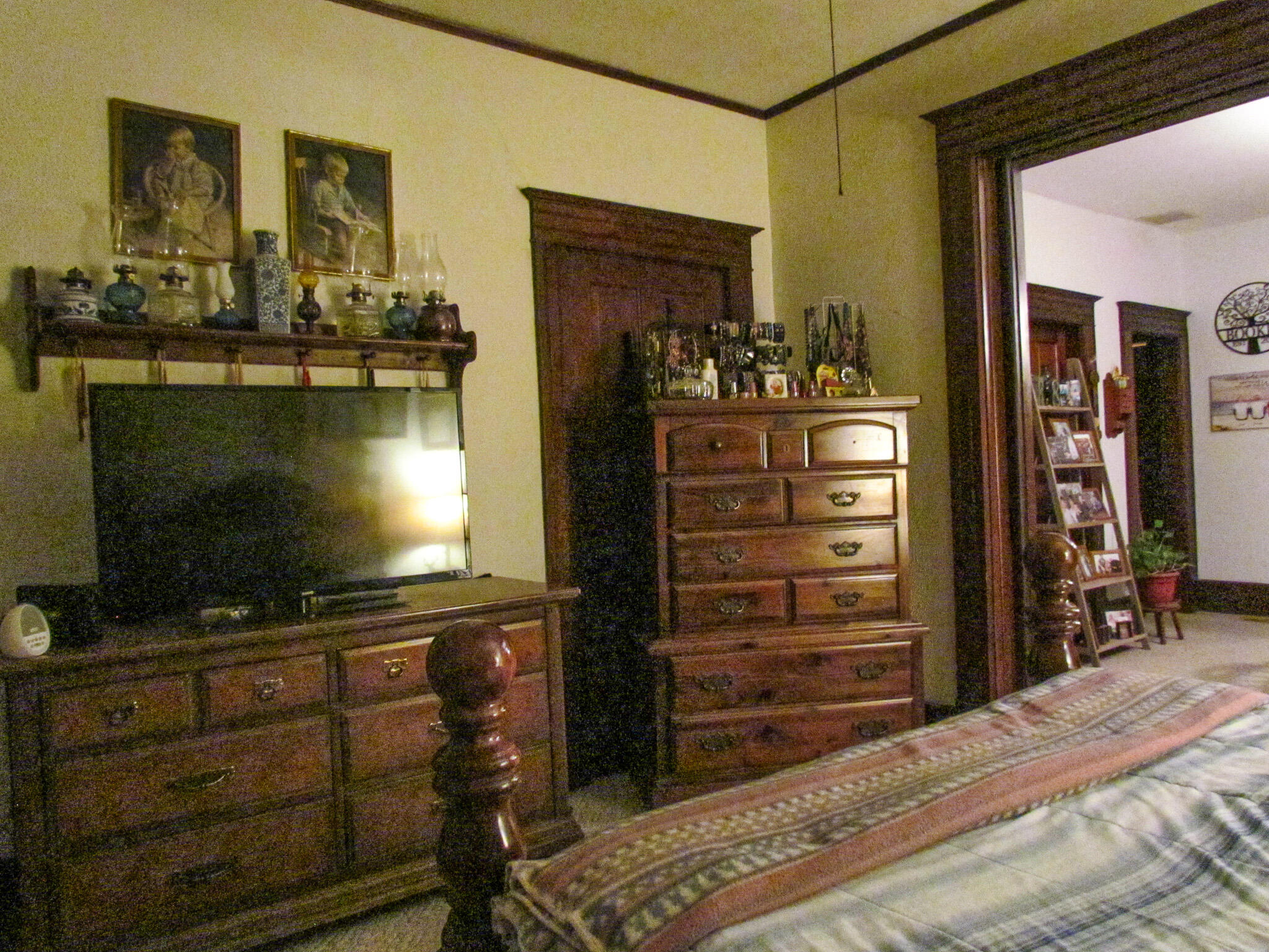 320 2nd Street Property Photo 10