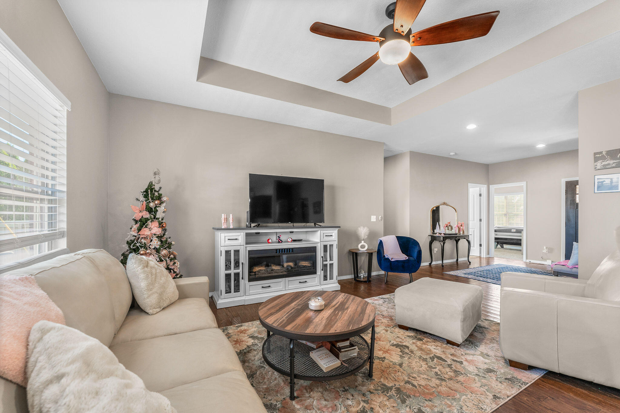 304 Regan Run Property Photo 8