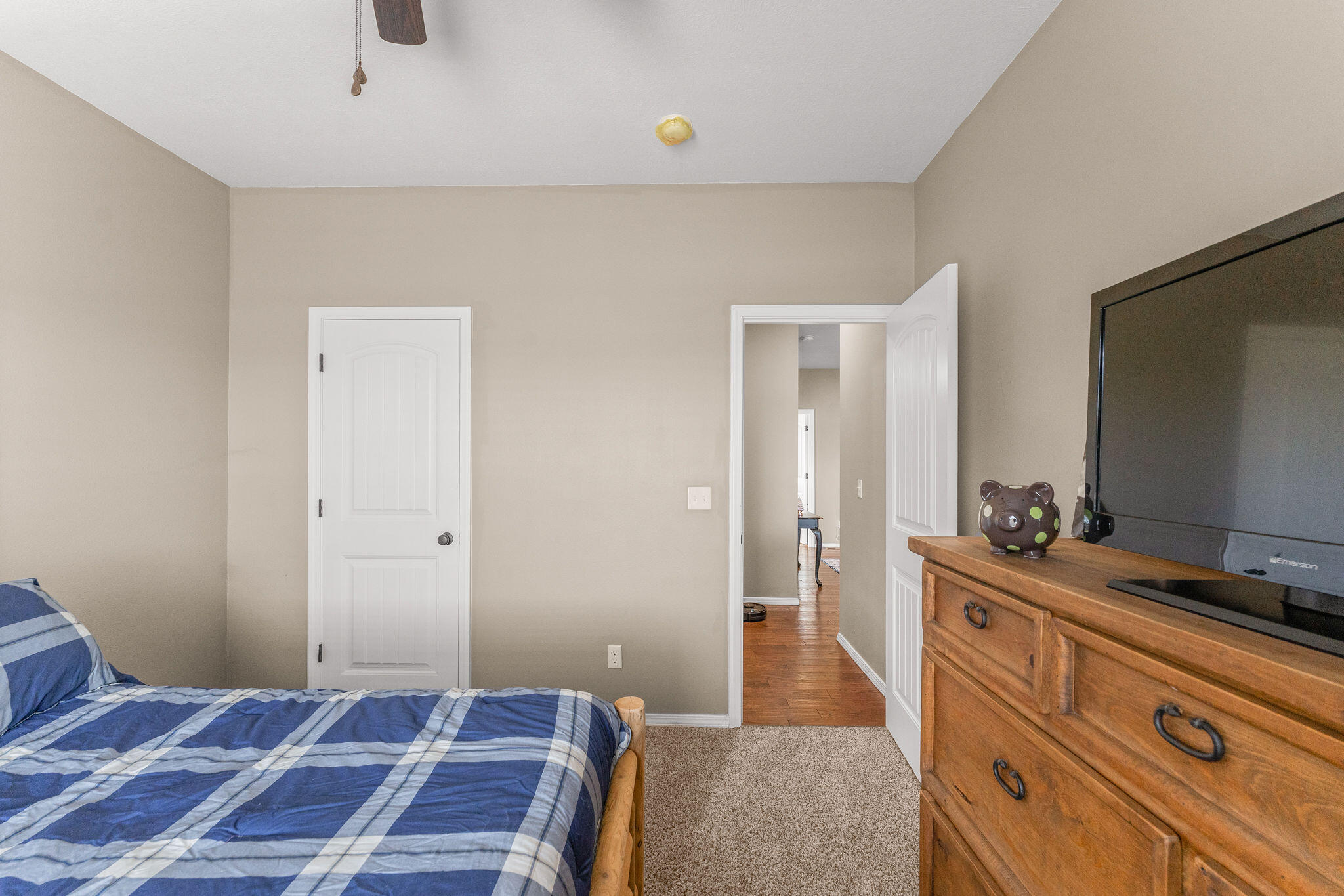 304 Regan Run Property Photo 27