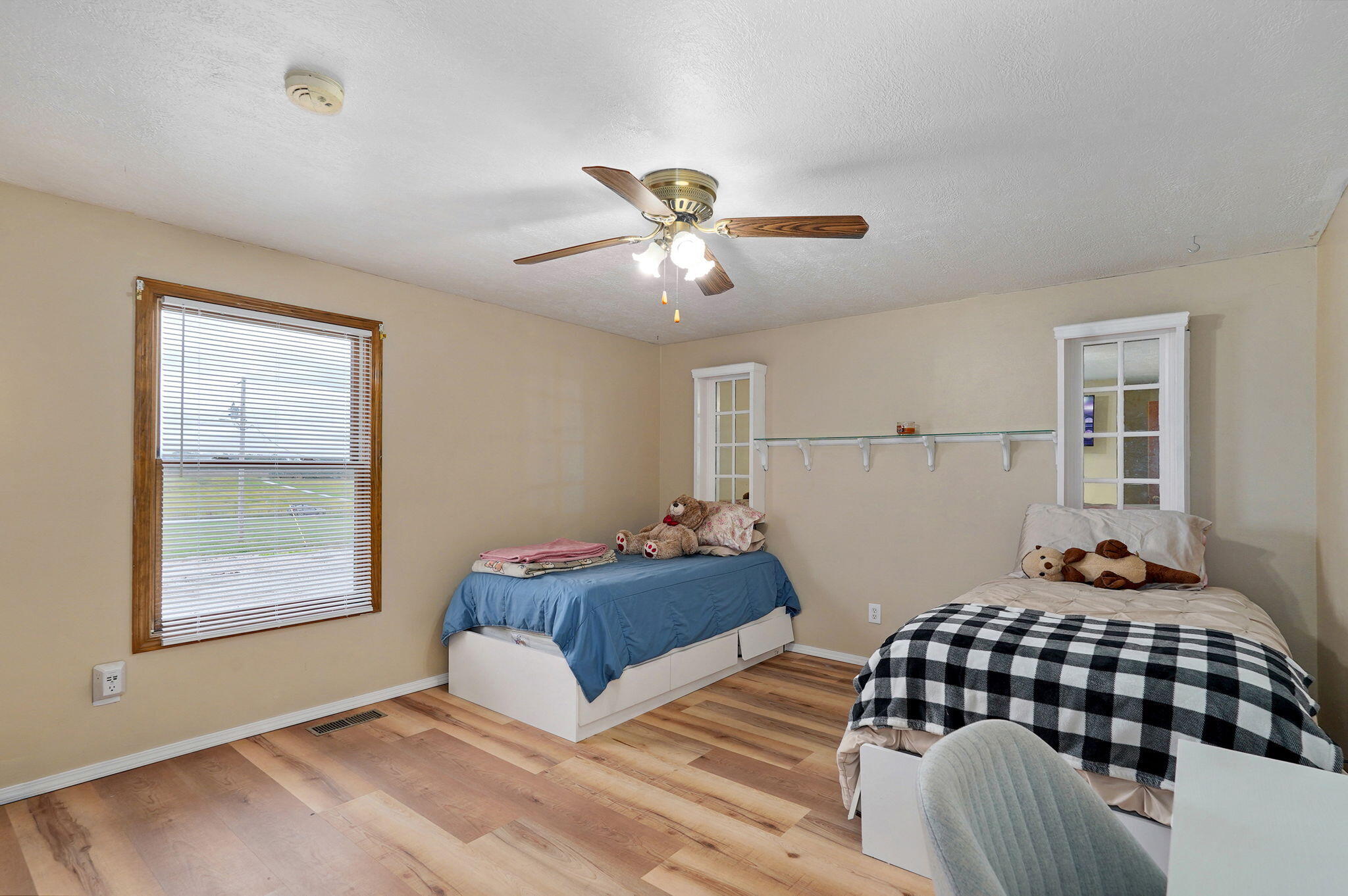 555 Elm Grove Road Property Photo 18