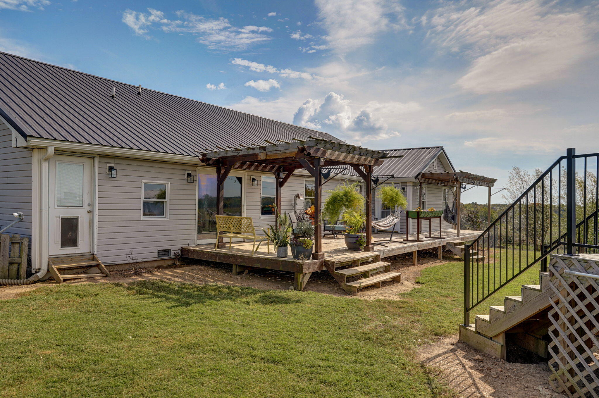 555 Elm Grove Road Property Photo 39