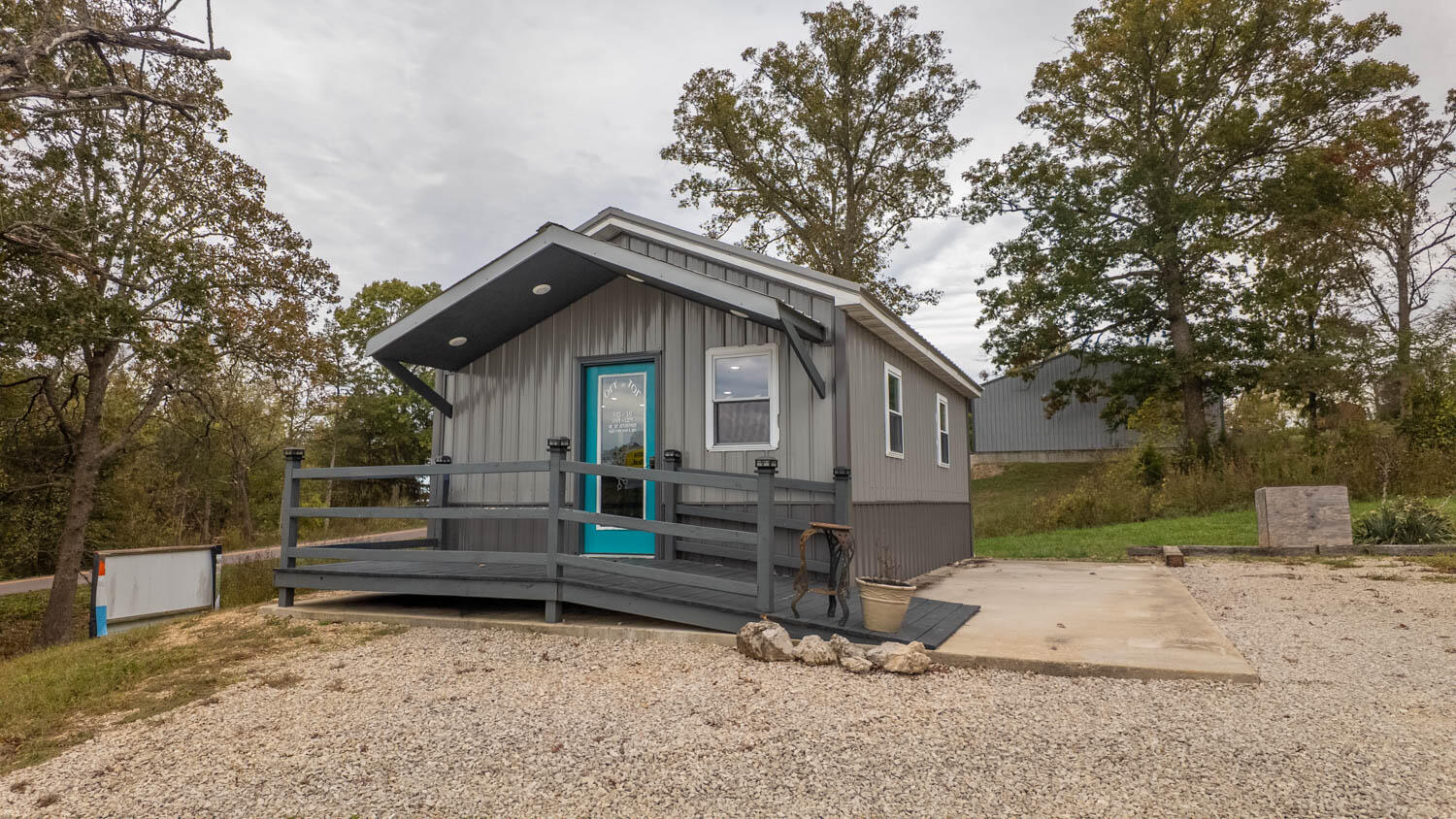 17433 Highway 19 Property Photo 3